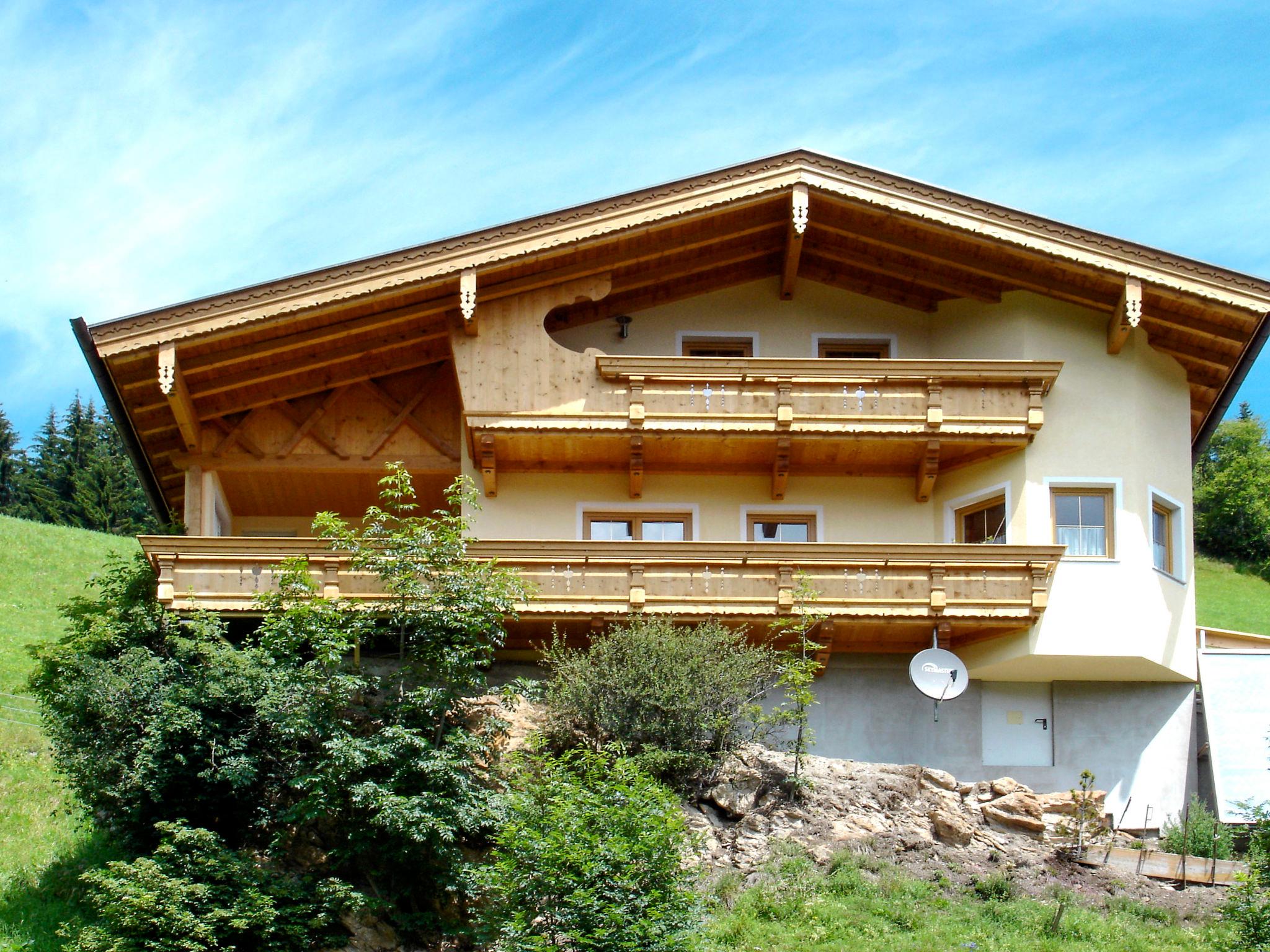 Foto 1 - Haus mit 2 Schlafzimmern in Hippach mit terrasse und blick auf die berge