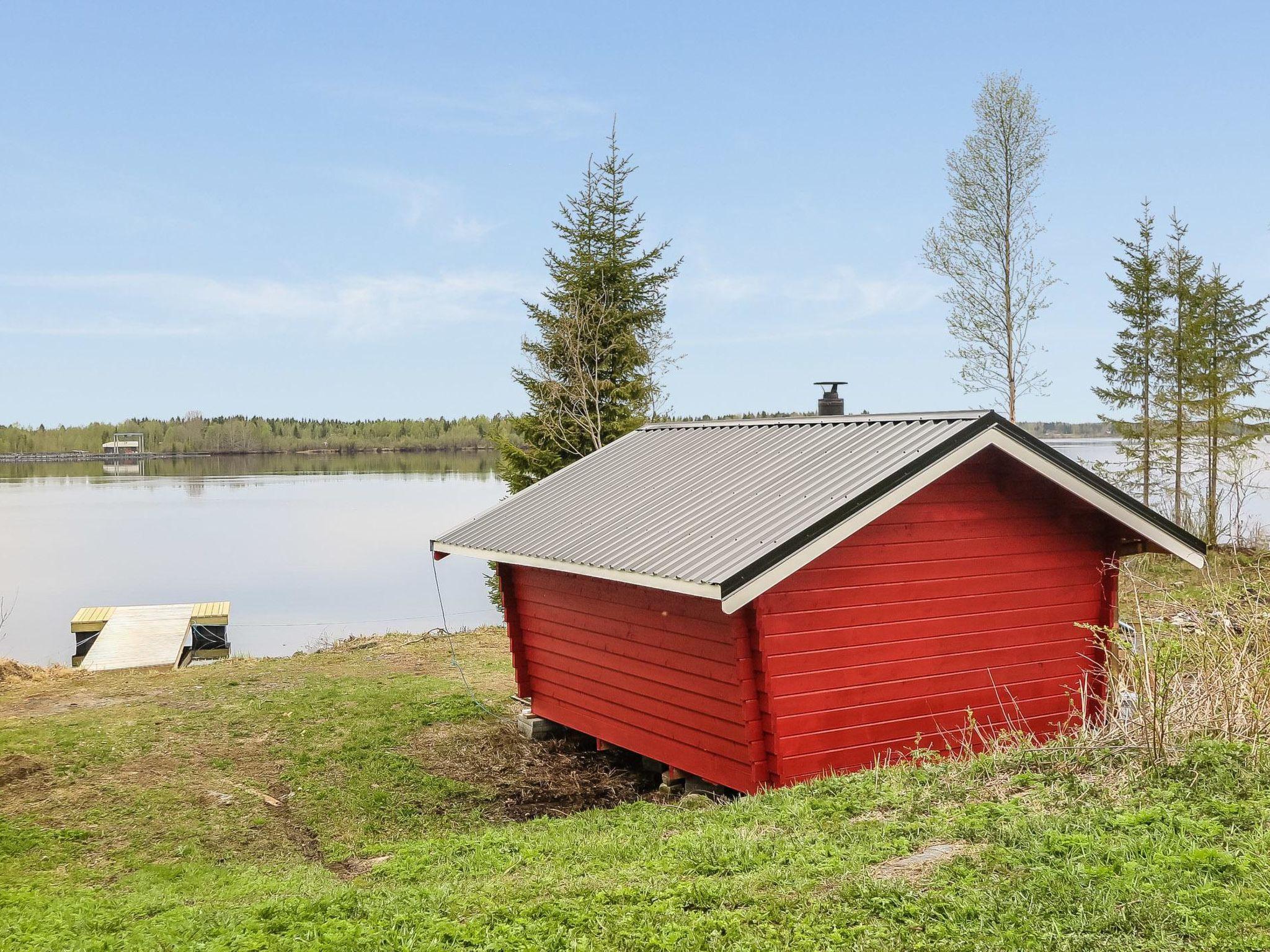 Foto 21 - Casa de 2 habitaciones en Keminmaa con sauna y vistas a la montaña