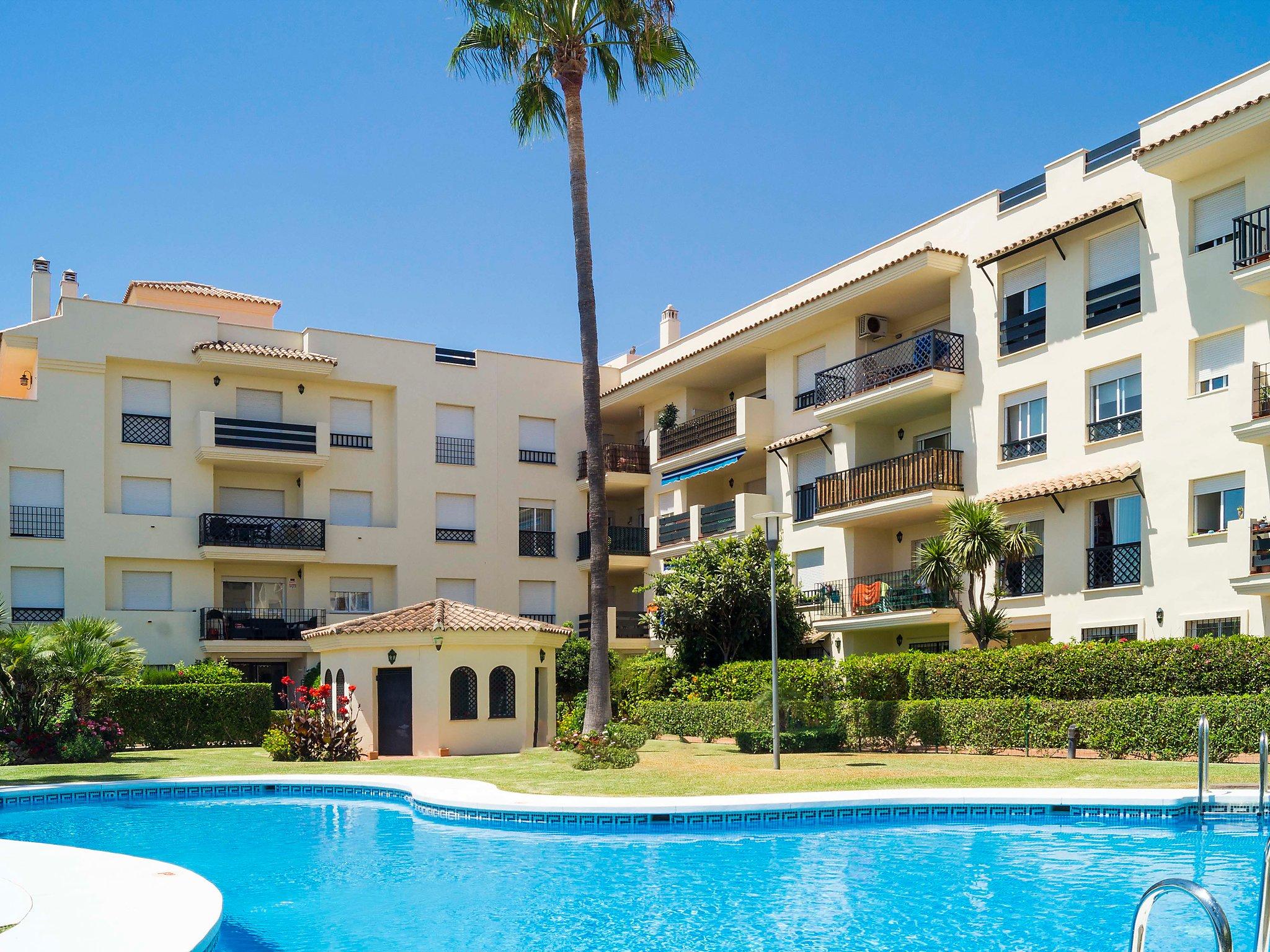 Foto 18 - Apartamento de 2 quartos em Marbella com piscina e jardim