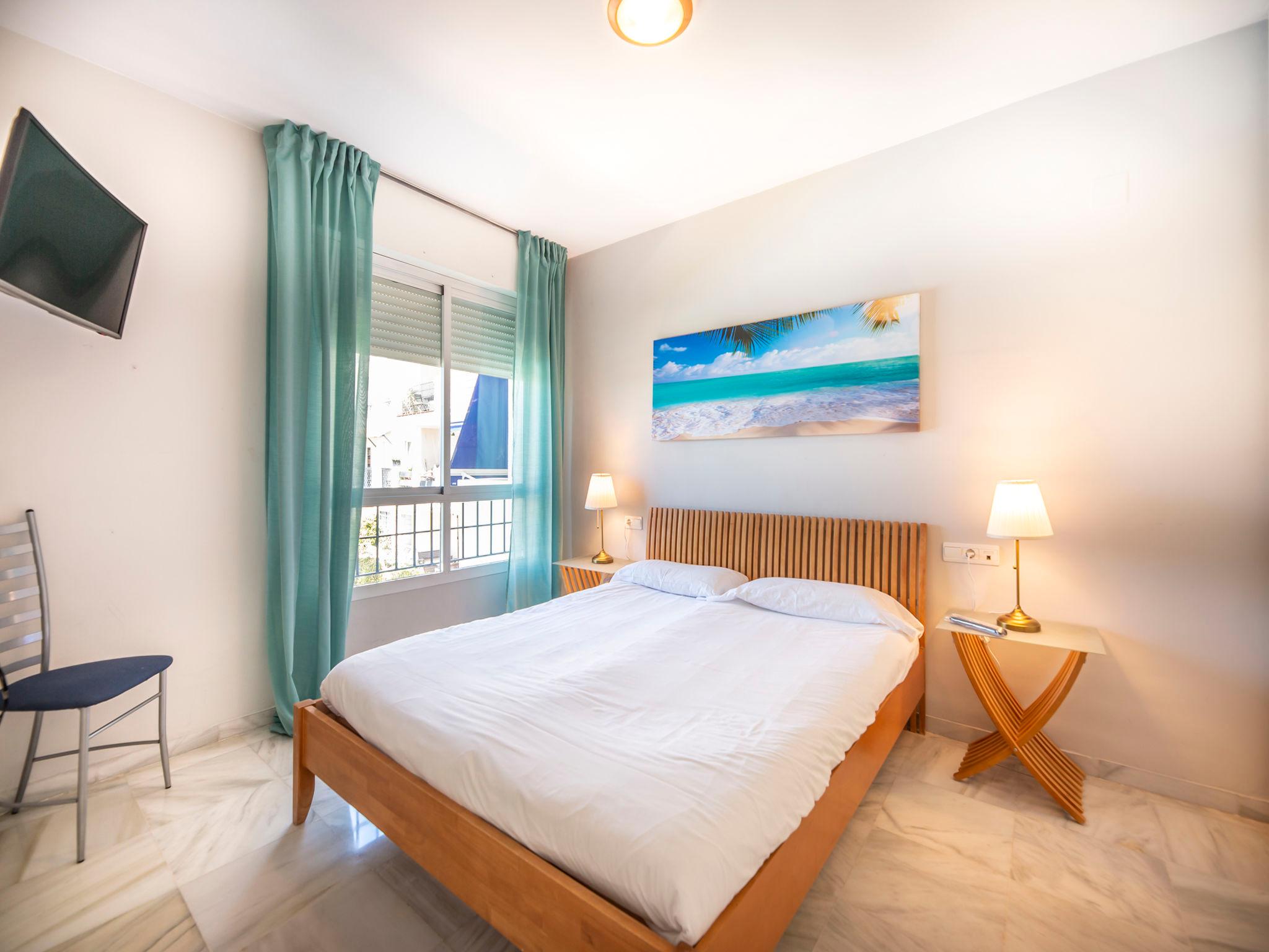 Foto 5 - Apartamento de 2 quartos em Marbella com piscina e jardim