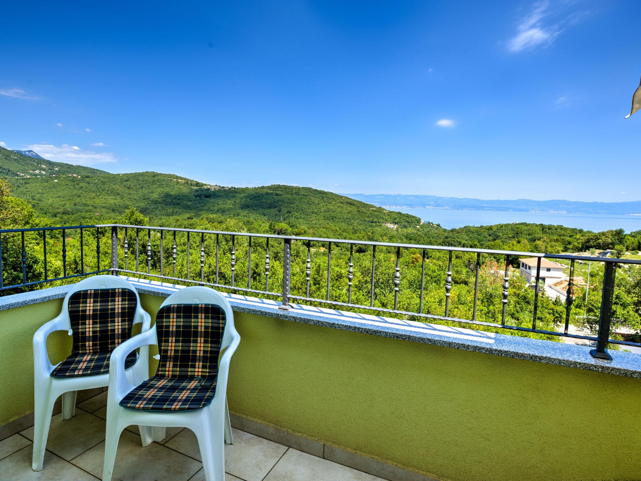 Photo 12 - Appartement de 1 chambre à Mošćenička Draga avec piscine et jardin