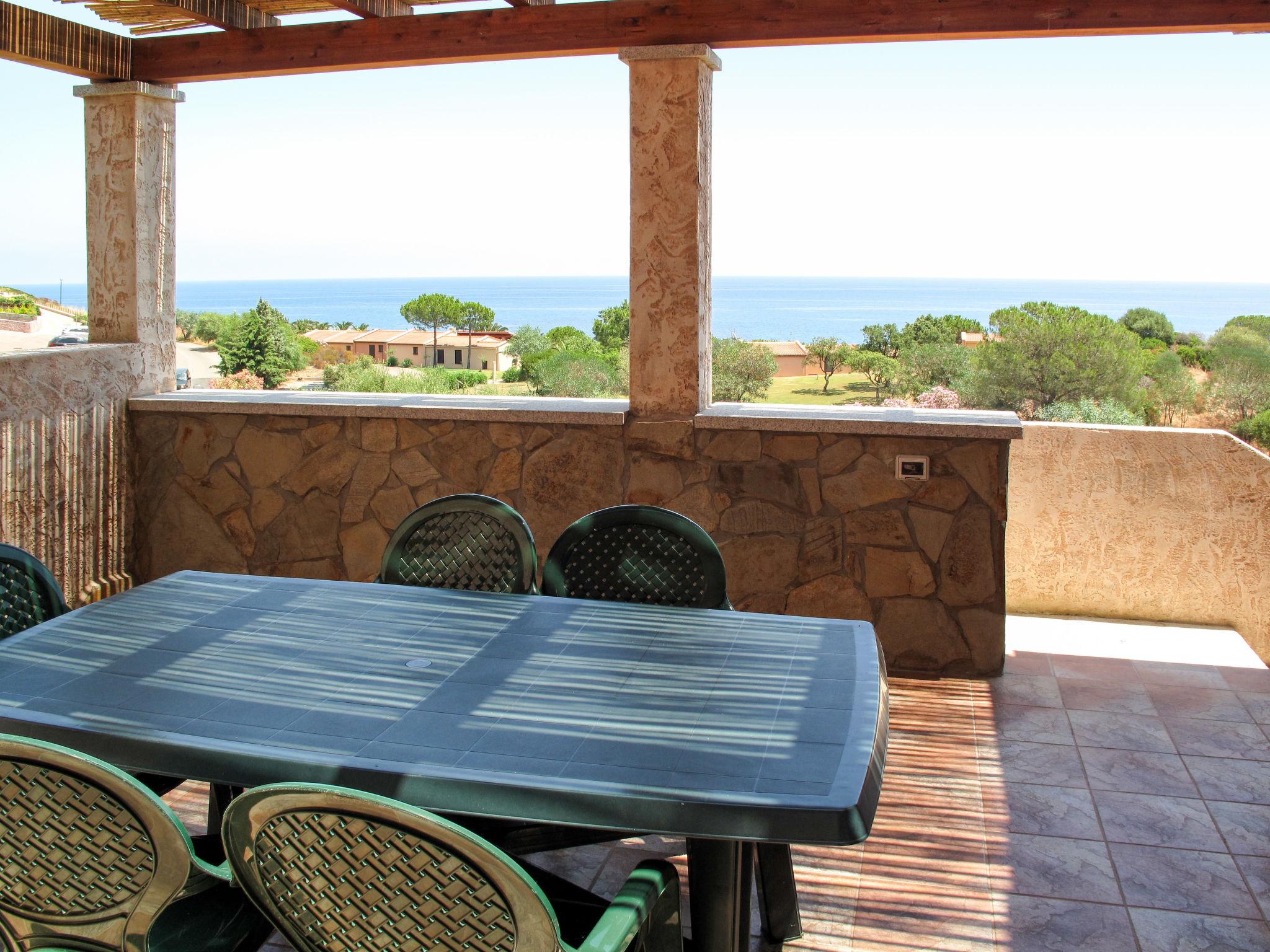 Photo 1 - Maison de 1 chambre à Villaputzu avec jardin et terrasse