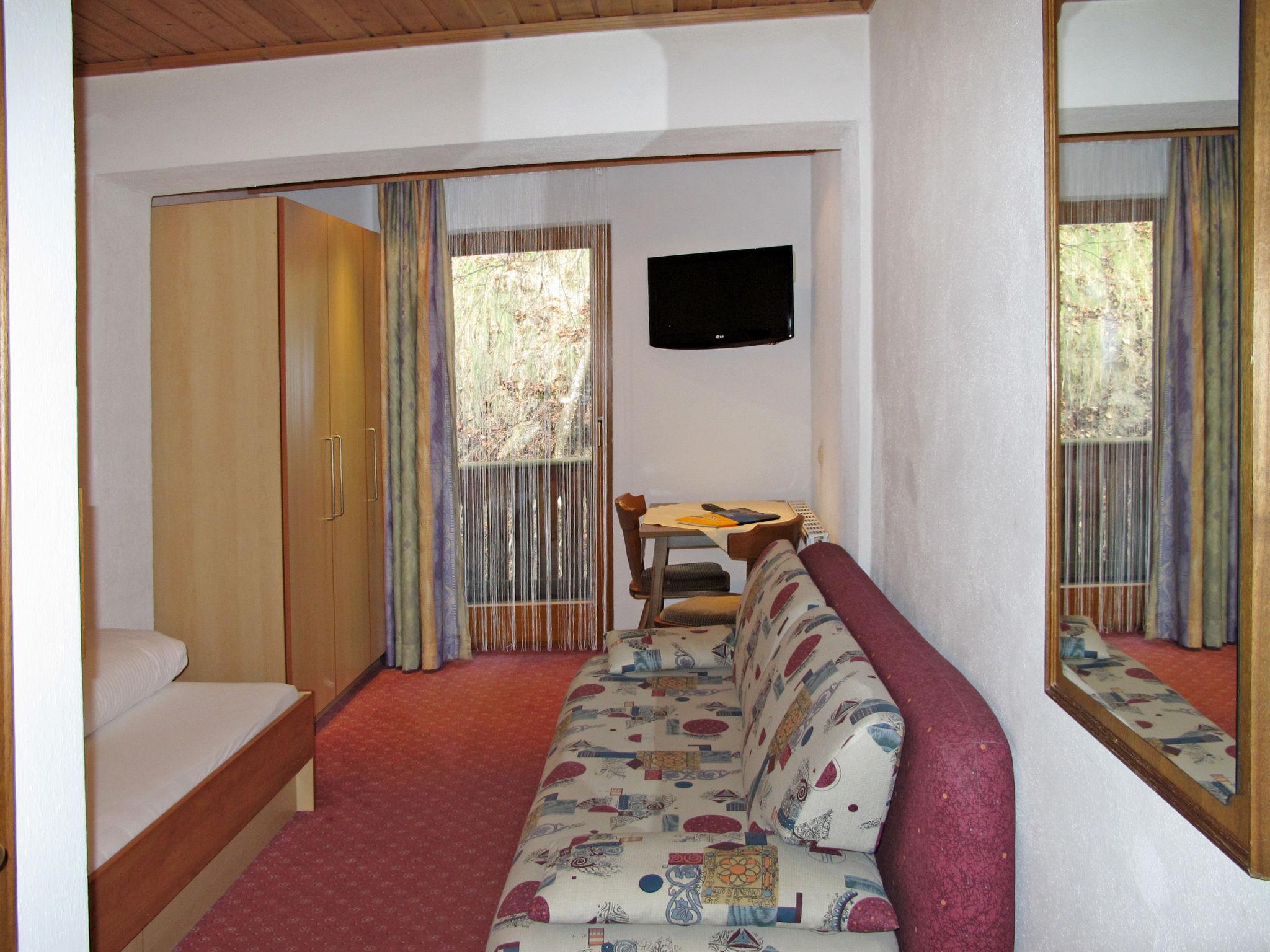 Foto 19 - Casa de 10 quartos em Kappl com sauna e vista para a montanha