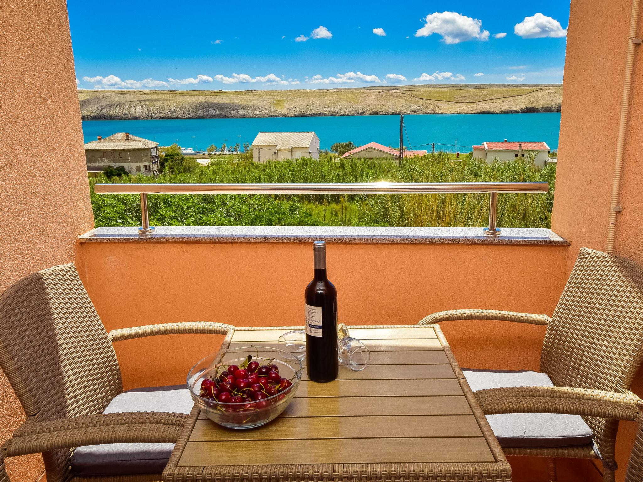 Foto 4 - Apartment mit 1 Schlafzimmer in Pag mit schwimmbad und blick aufs meer