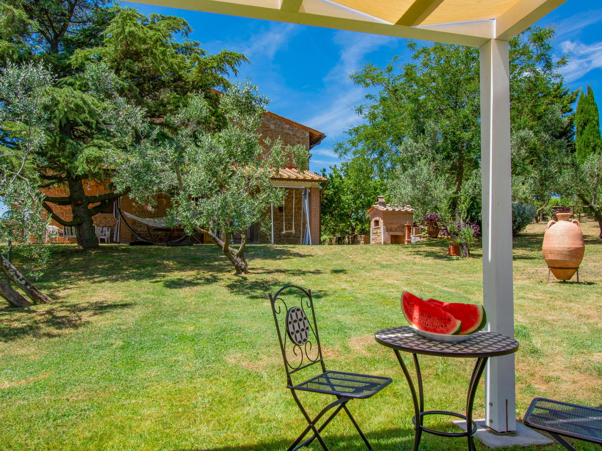 Photo 13 - Maison de 3 chambres à Capraia e Limite avec piscine privée et jardin