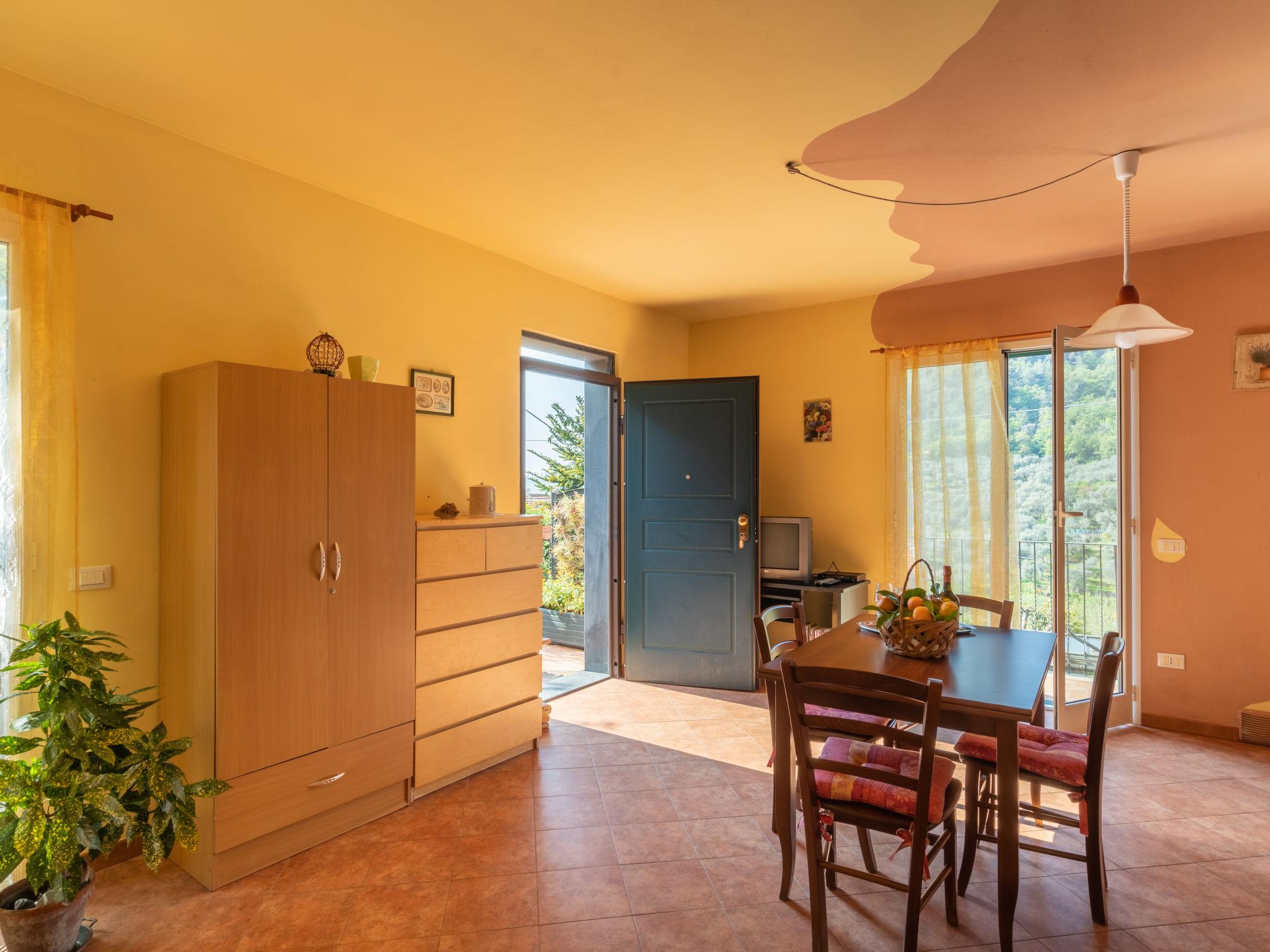 Foto 5 - Haus mit 1 Schlafzimmer in Diano San Pietro mit garten und blick aufs meer