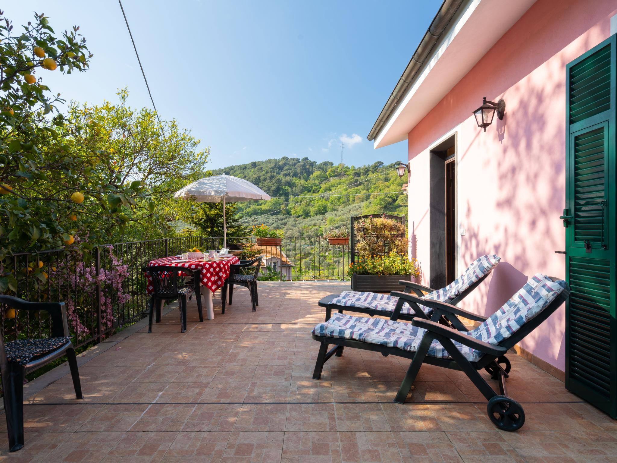 Foto 13 - Haus mit 1 Schlafzimmer in Diano San Pietro mit garten und blick aufs meer