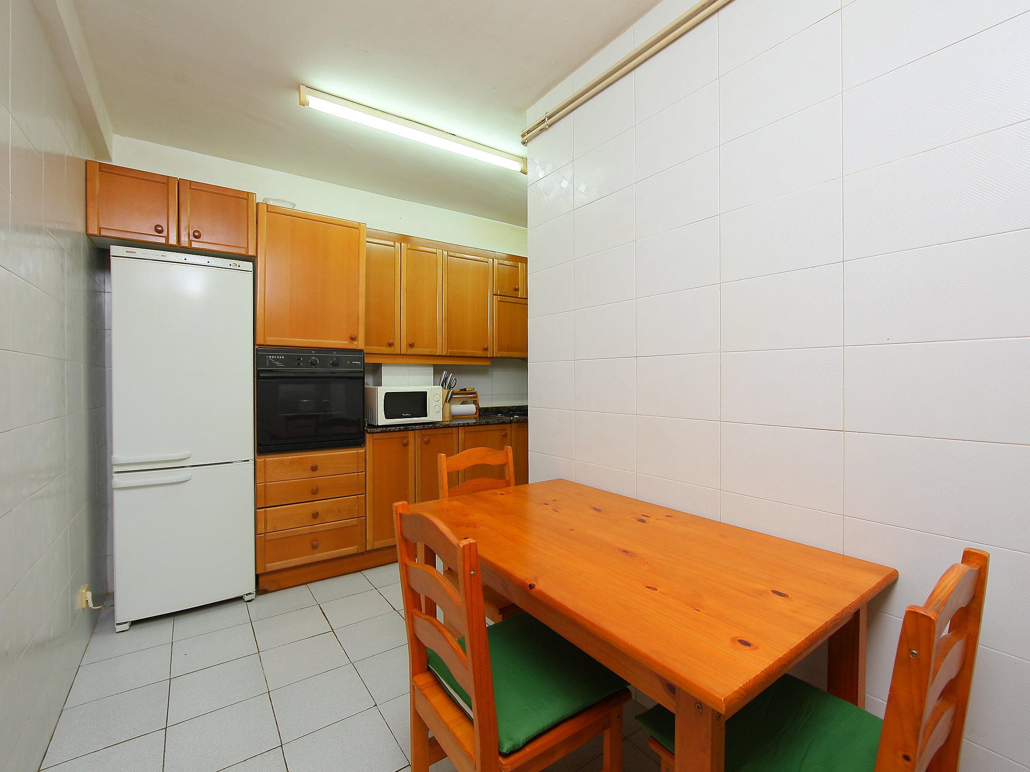 Foto 12 - Apartamento de 3 quartos em Tossa de Mar com piscina e jardim