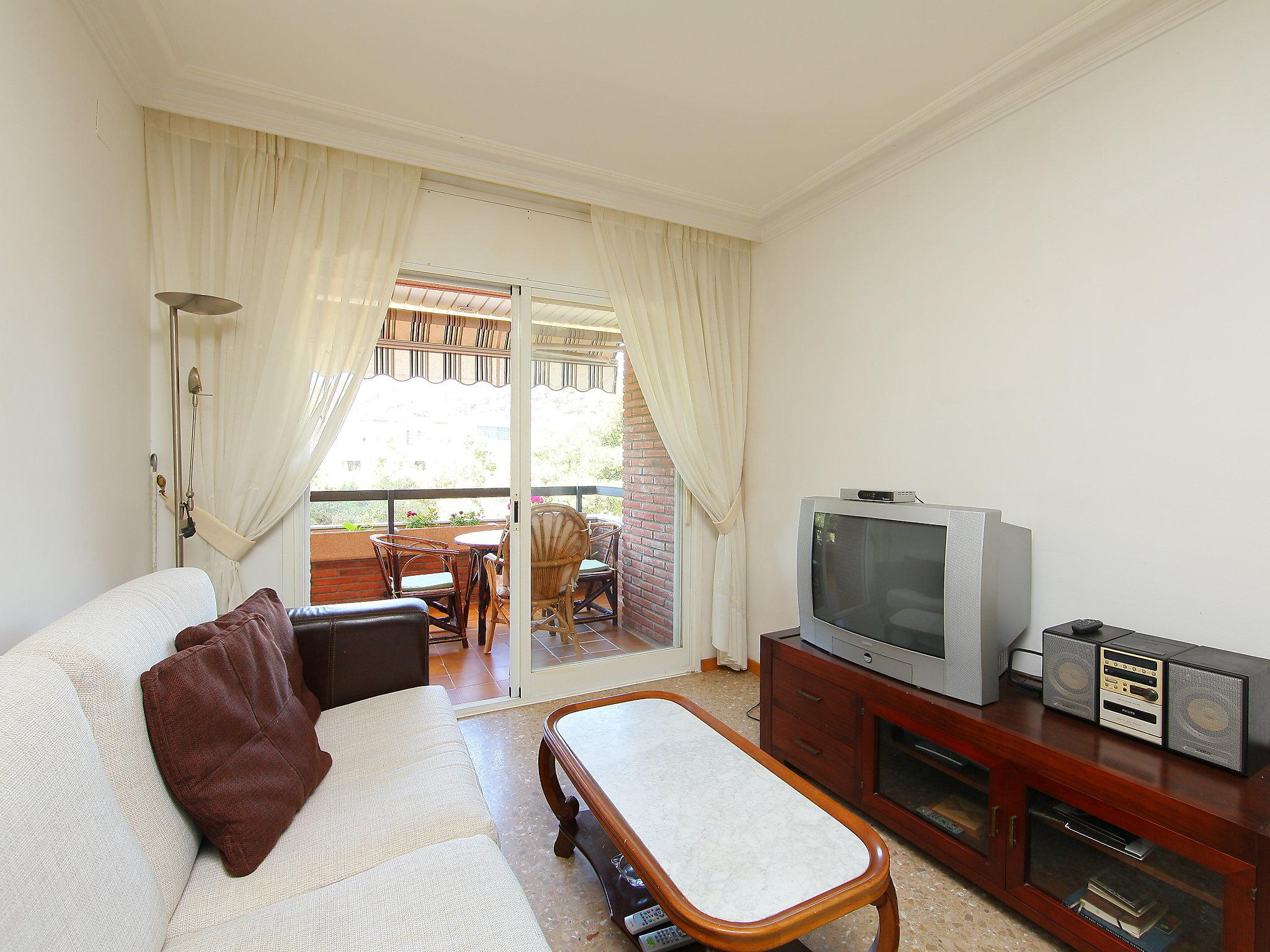 Photo 3 - 3 bedroom Apartment in Tossa de Mar with private pool and sea view