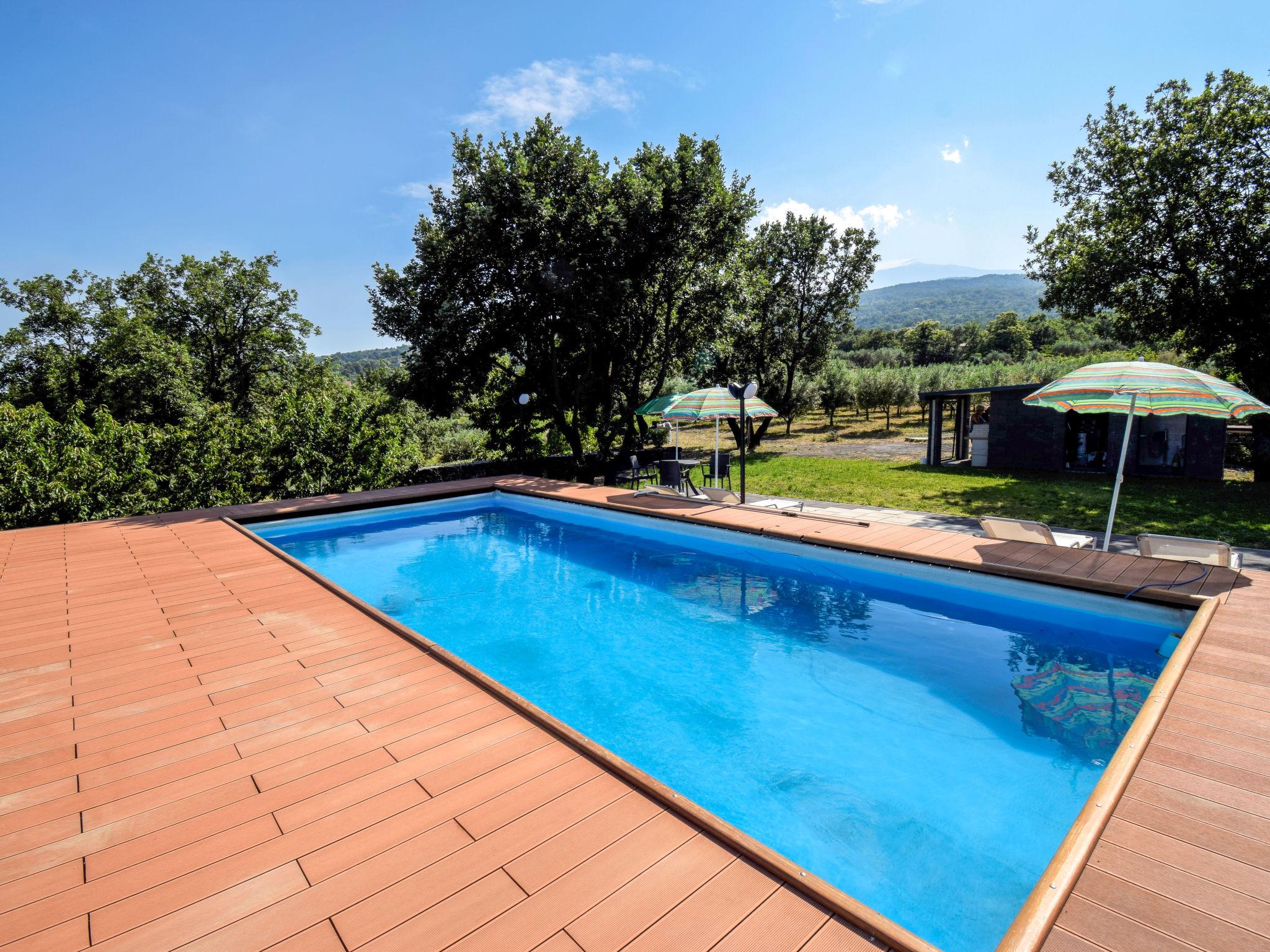 Photo 18 - Appartement en Piedimonte Etneo avec piscine et jardin