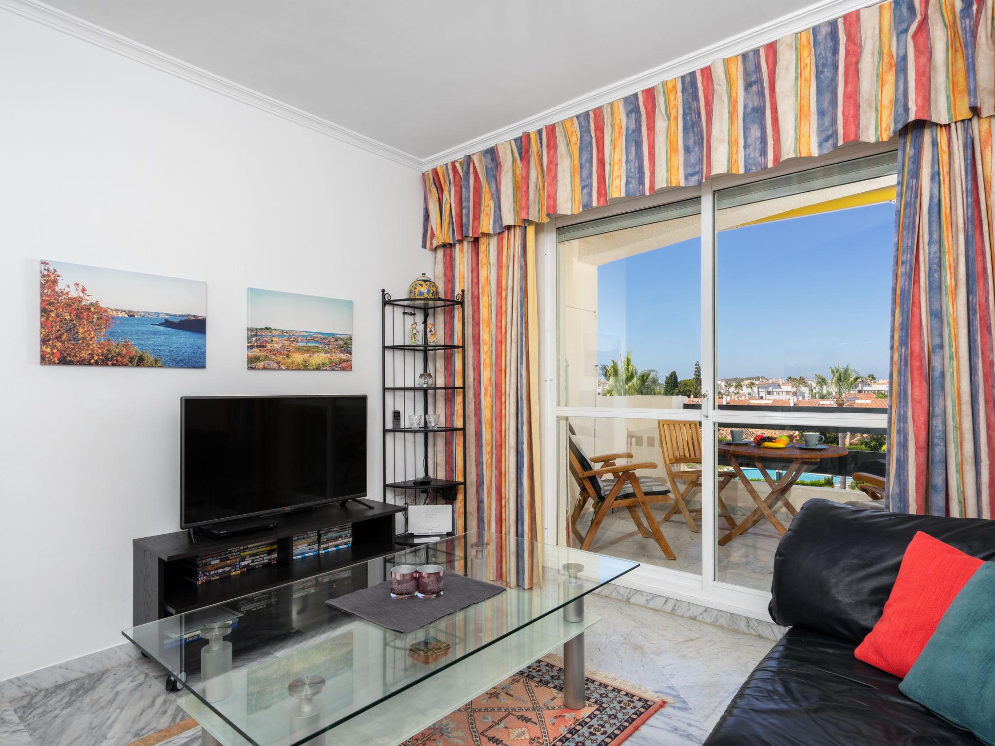 Foto 7 - Appartamento con 2 camere da letto a Marbella con piscina e vista mare