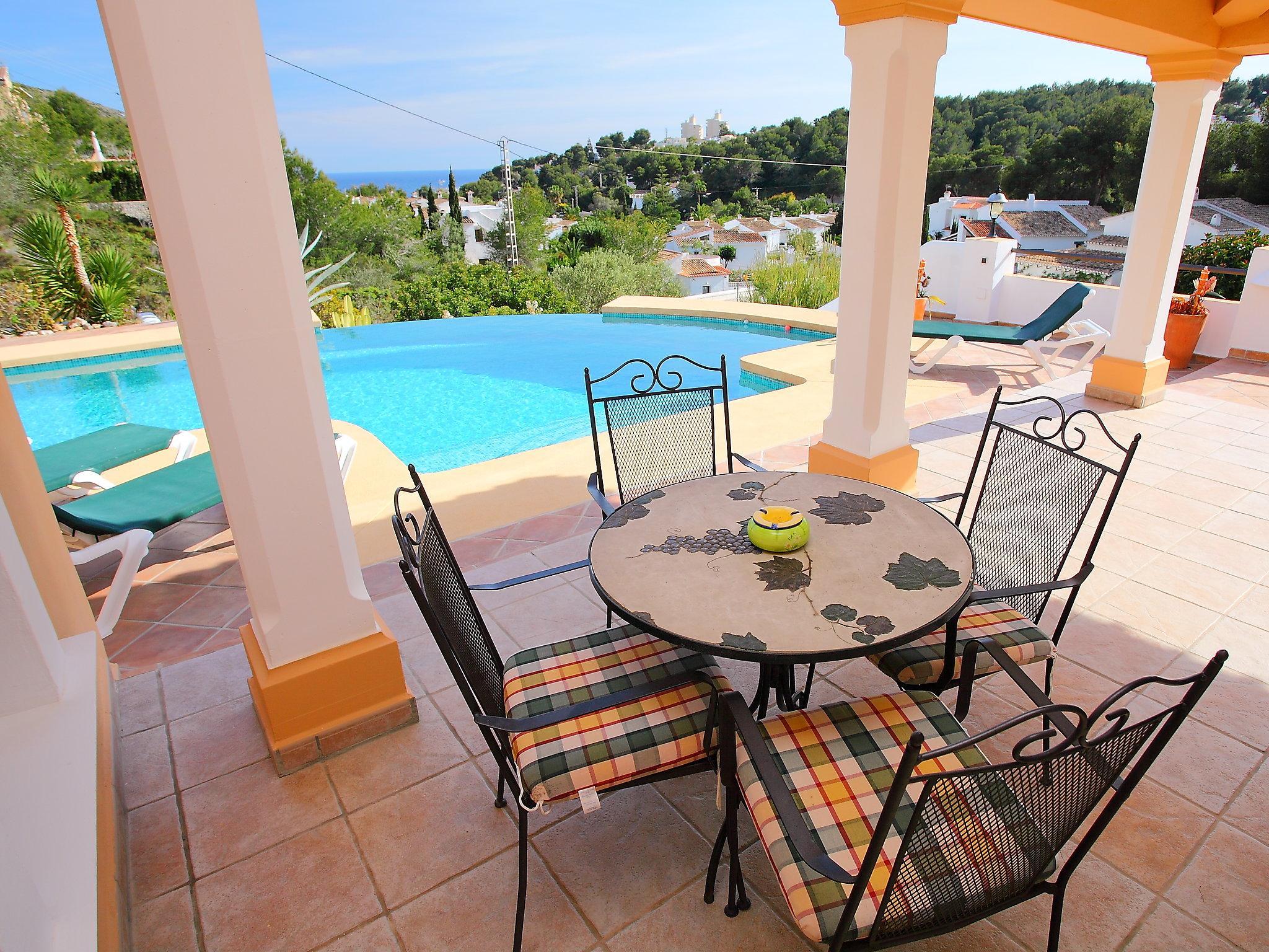 Photo 9 - 3 bedroom House in Teulada with private pool and garden