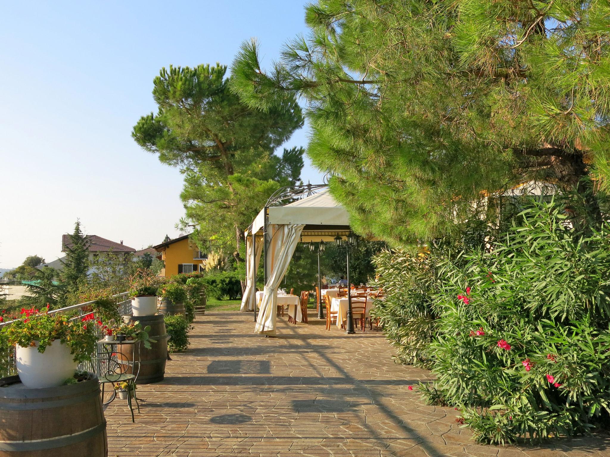 Foto 23 - Appartamento con 1 camera da letto a Vinchio con piscina e terrazza