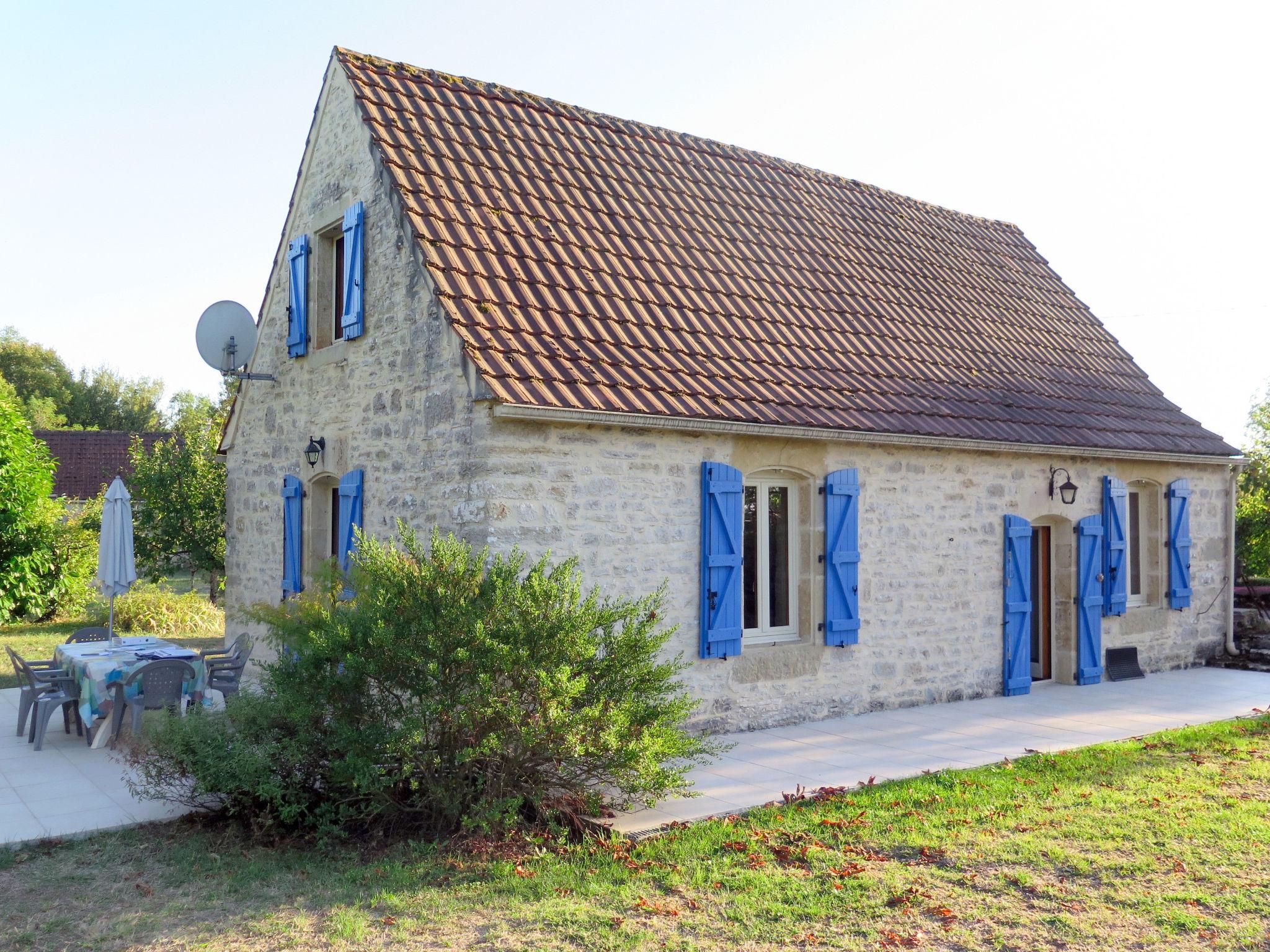 Photo 12 - Maison de 2 chambres à Pontcirq avec piscine privée et jardin