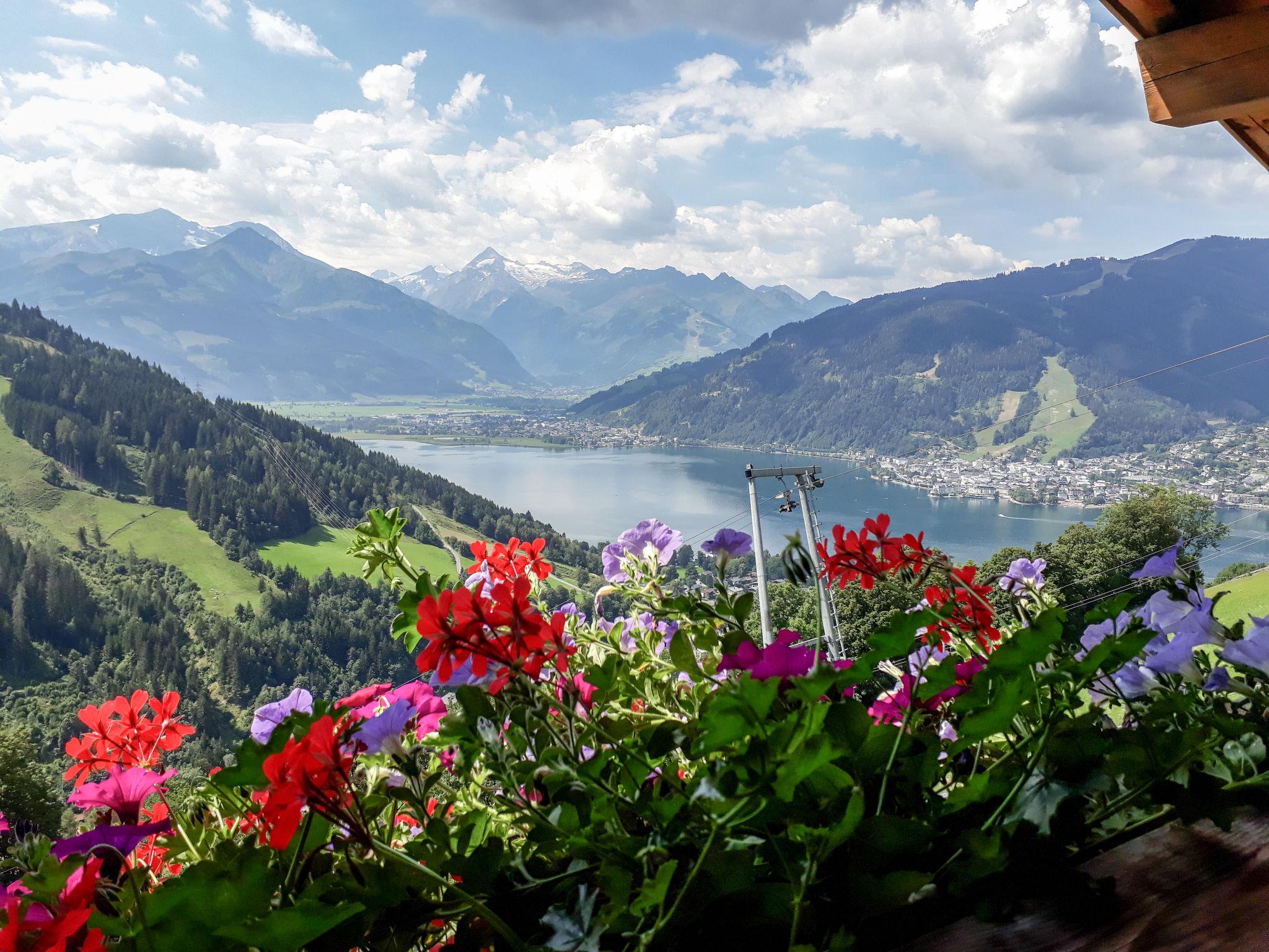 Foto 6 - Apartamento de 4 habitaciones en Zell am See con terraza y vistas a la montaña