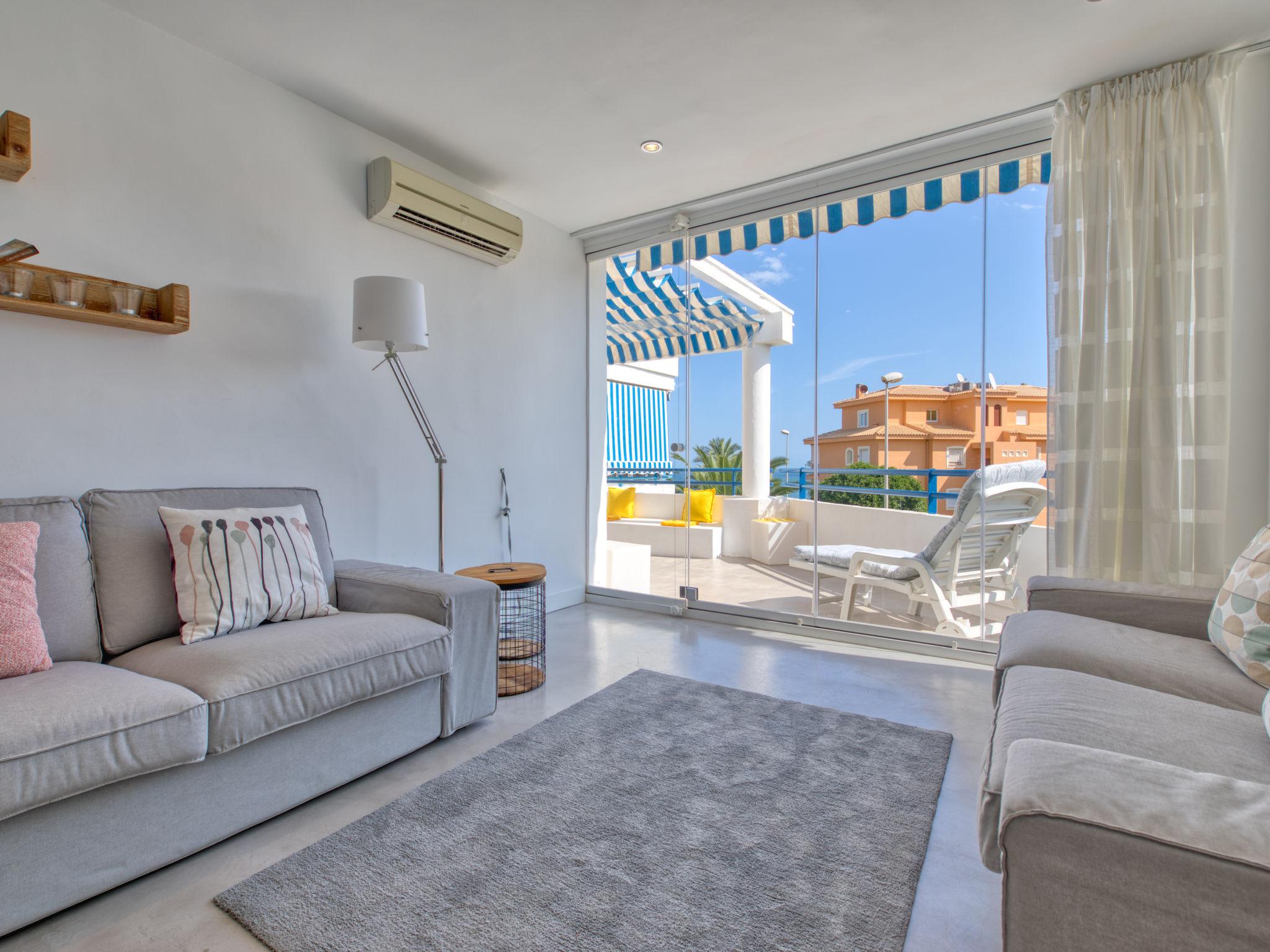 Foto 5 - Apartamento de 3 quartos em Dénia com piscina e vistas do mar