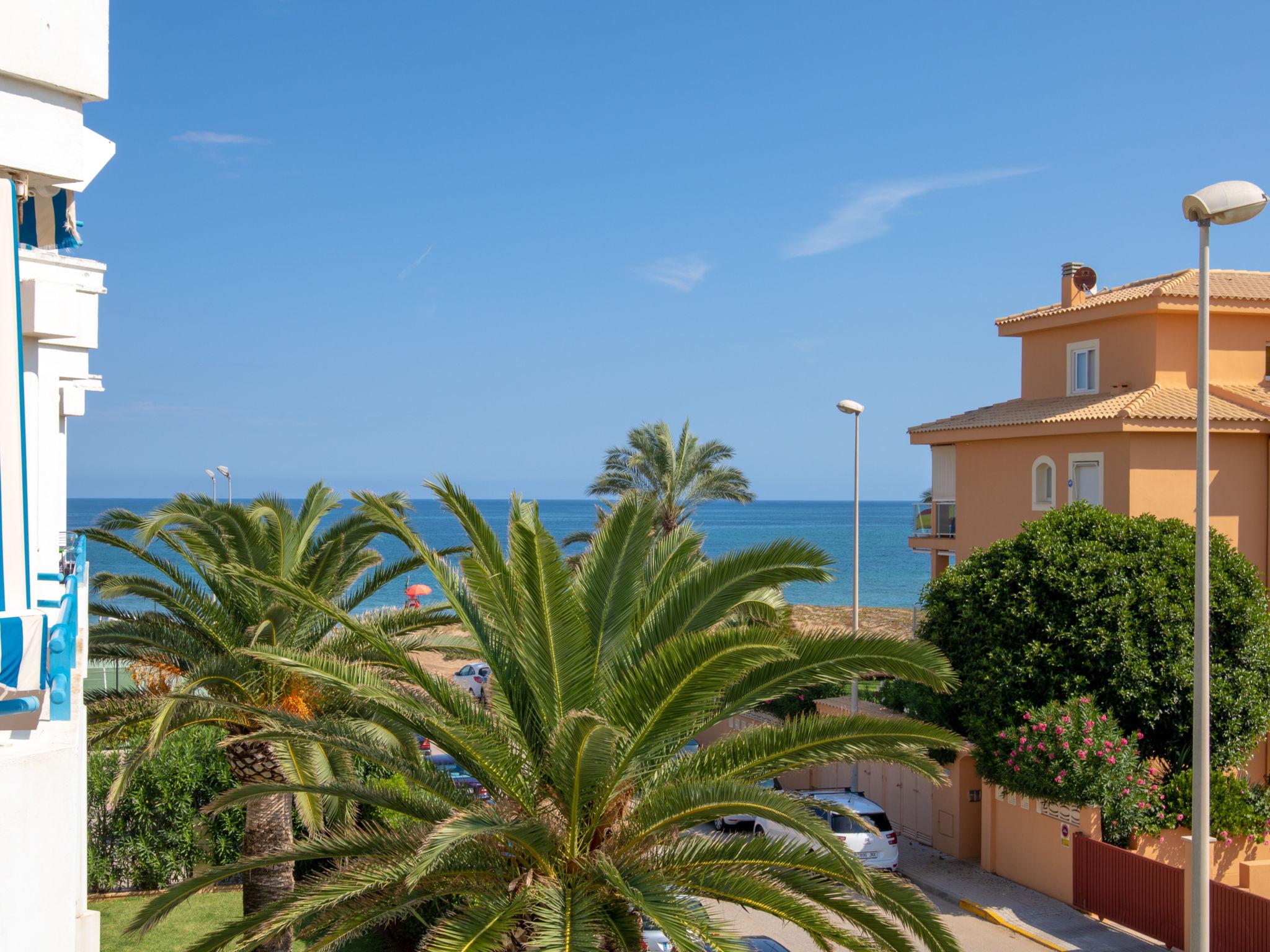 Photo 3 - Appartement de 3 chambres à Dénia avec piscine et vues à la mer