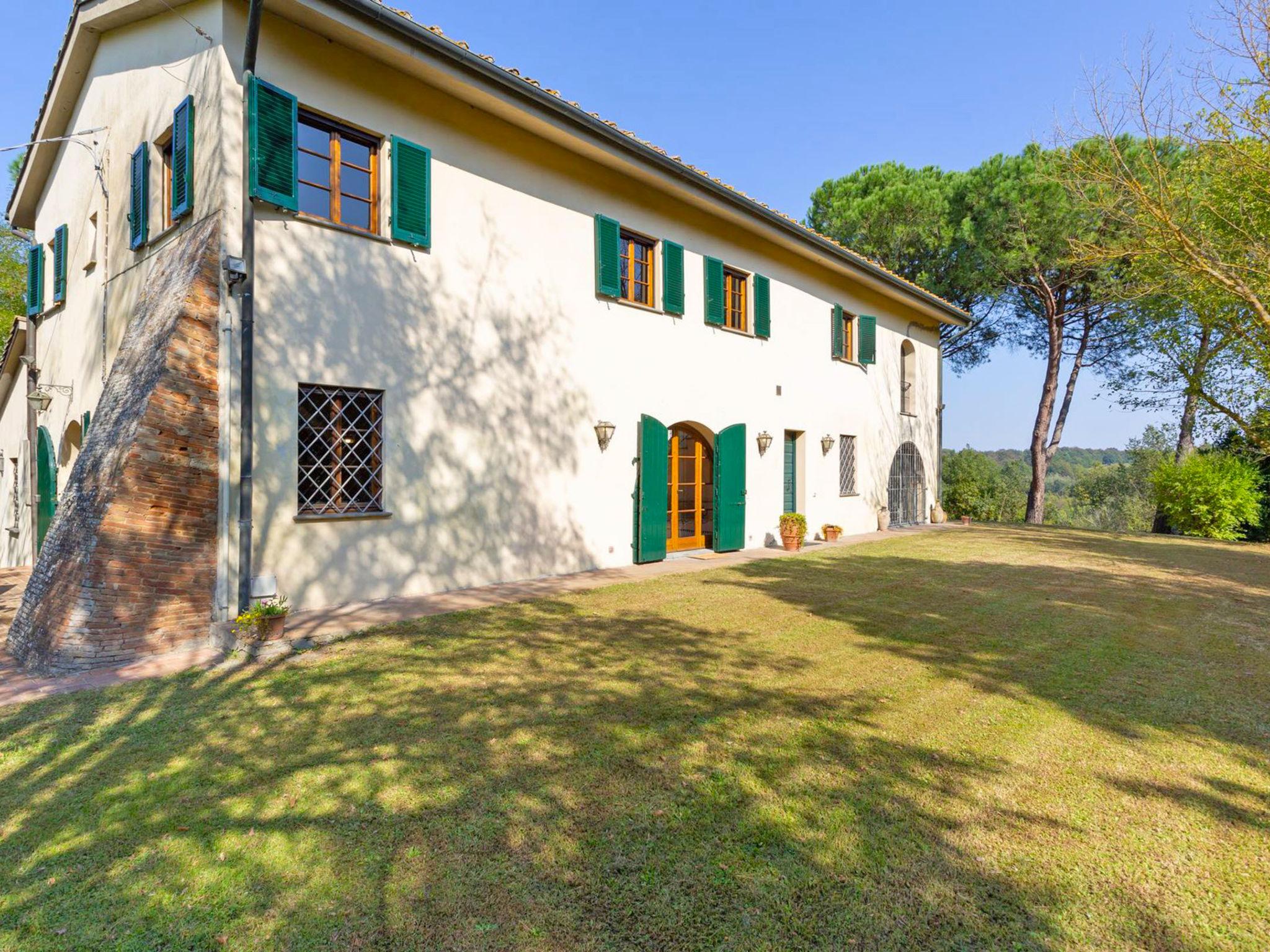 Foto 1 - Casa con 3 camere da letto a Pontedera con piscina privata e giardino