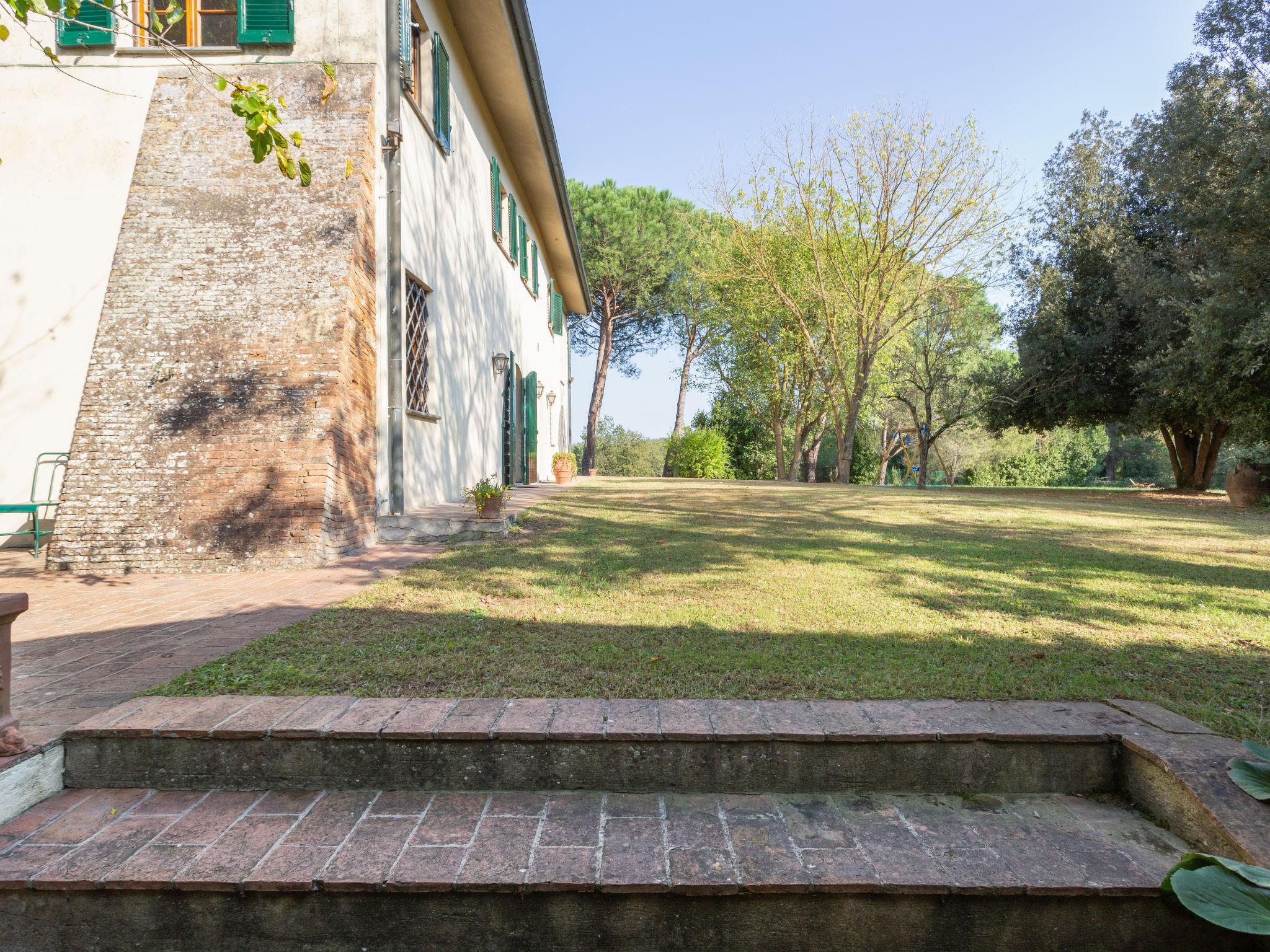 Foto 24 - Casa con 3 camere da letto a Pontedera con piscina privata e giardino