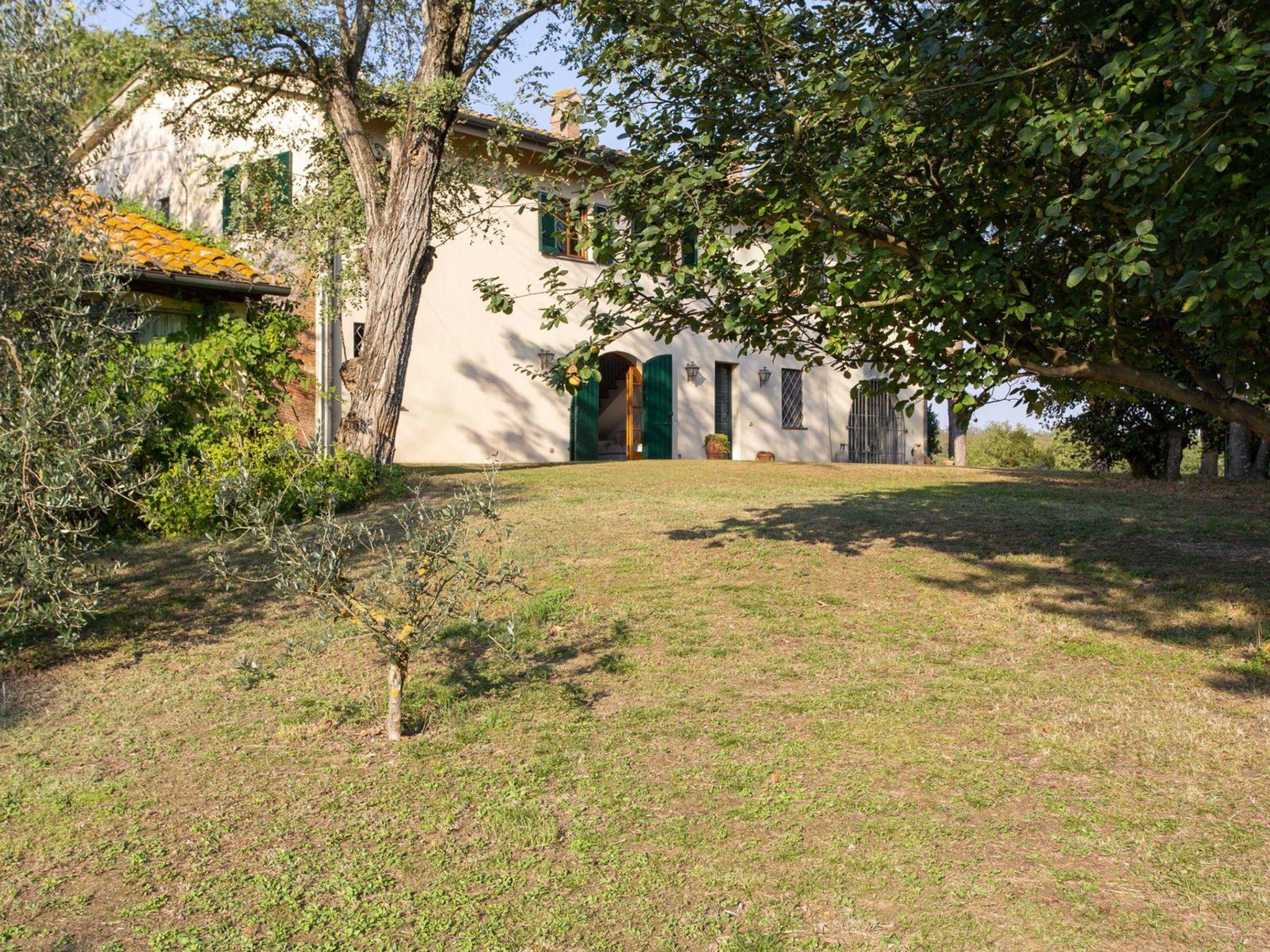 Photo 36 - Maison de 3 chambres à Pontedera avec piscine privée et jardin