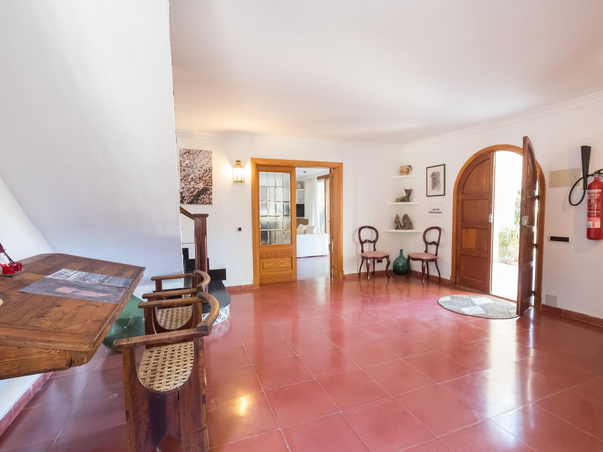 Photo 10 - 4 bedroom House in Calvià with private pool and sea view