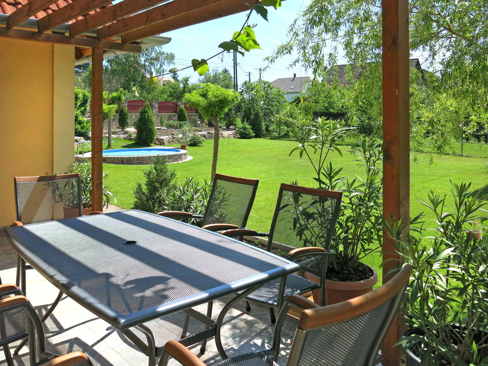 Photo 2 - Maison de 4 chambres à Ábrahámhegy avec piscine privée et jardin