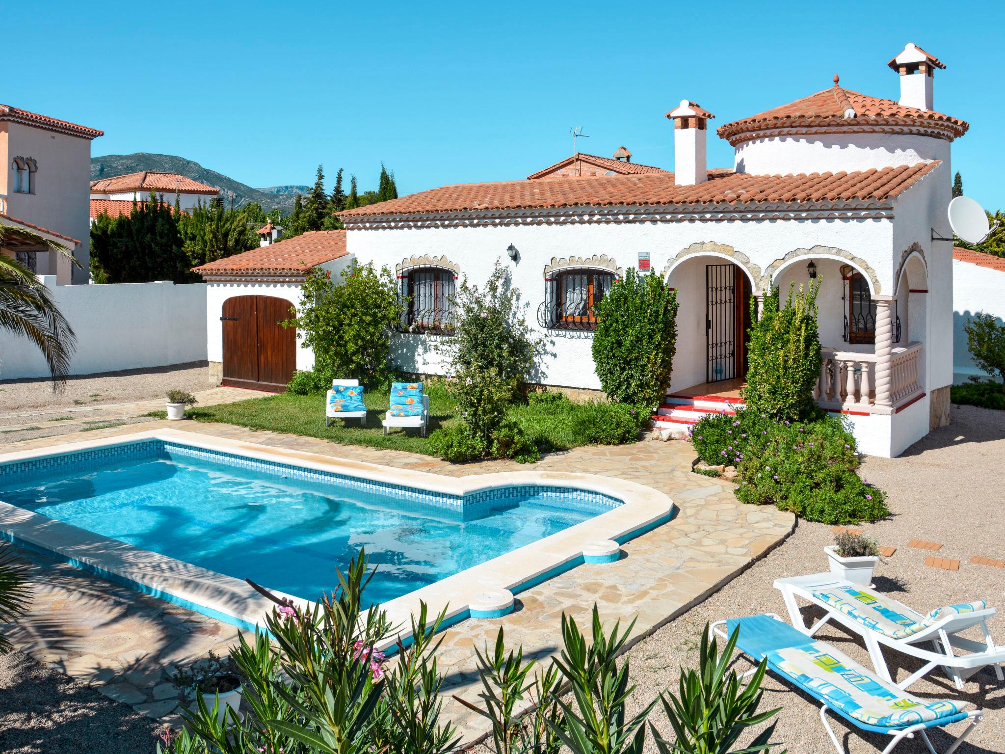 Photo 1 - Maison de 2 chambres à Mont-roig del Camp avec piscine privée et jardin