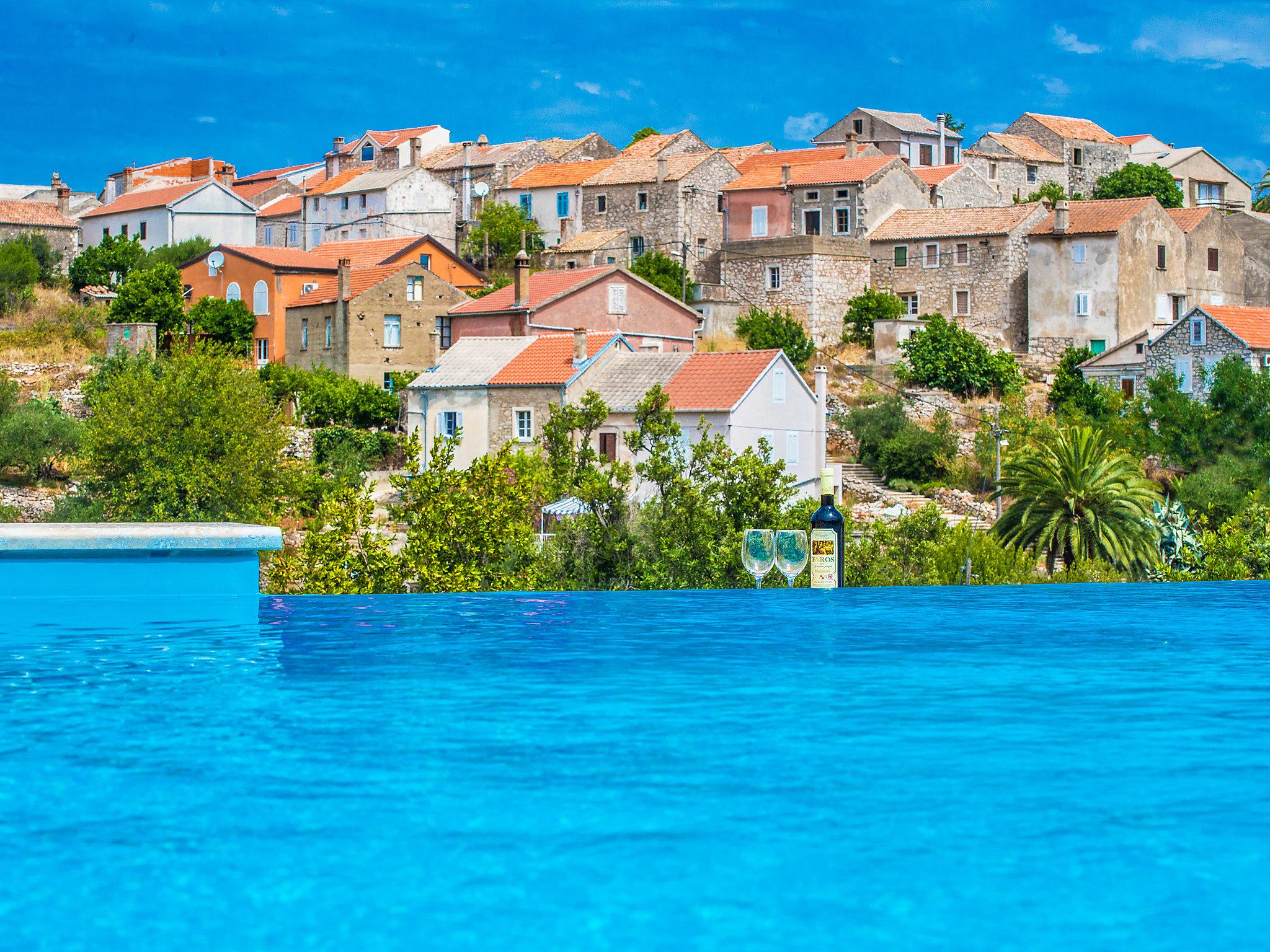 Foto 33 - Casa de 3 quartos em Zadar com piscina privada e terraço