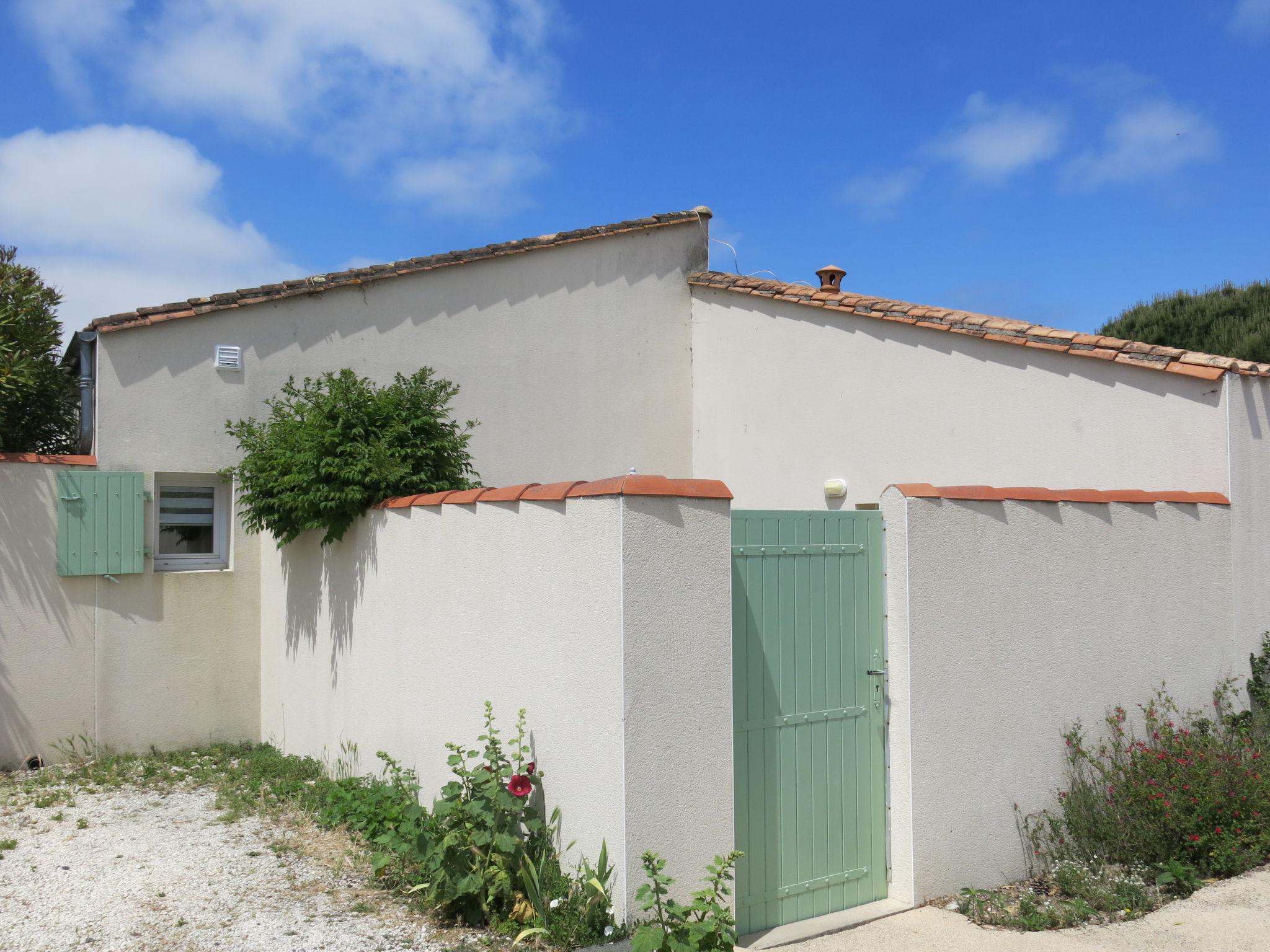 Foto 3 - Haus mit 1 Schlafzimmer in La Flotte mit terrasse und blick aufs meer