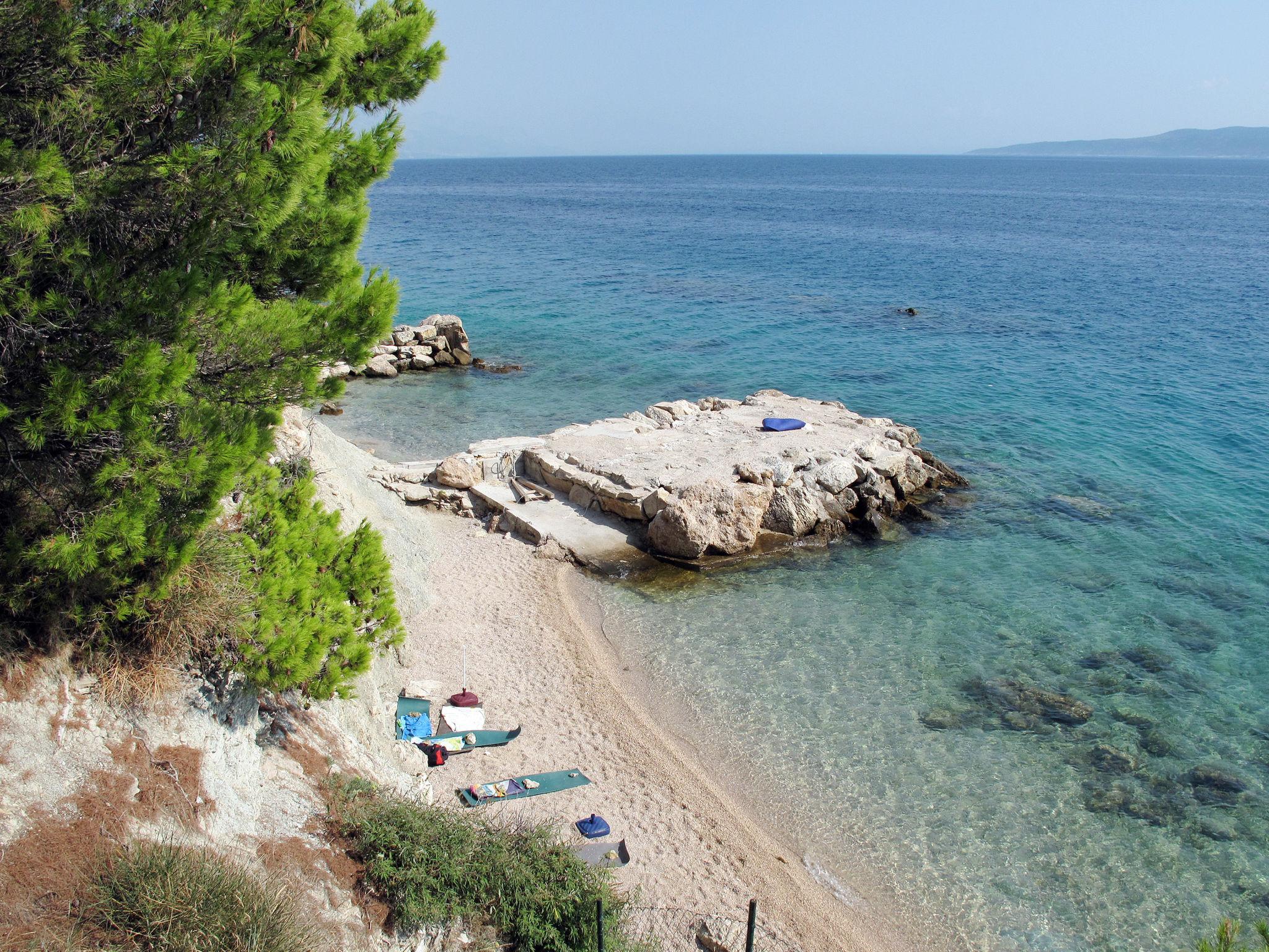 Foto 5 - Apartment mit 2 Schlafzimmern in Omiš mit blick aufs meer