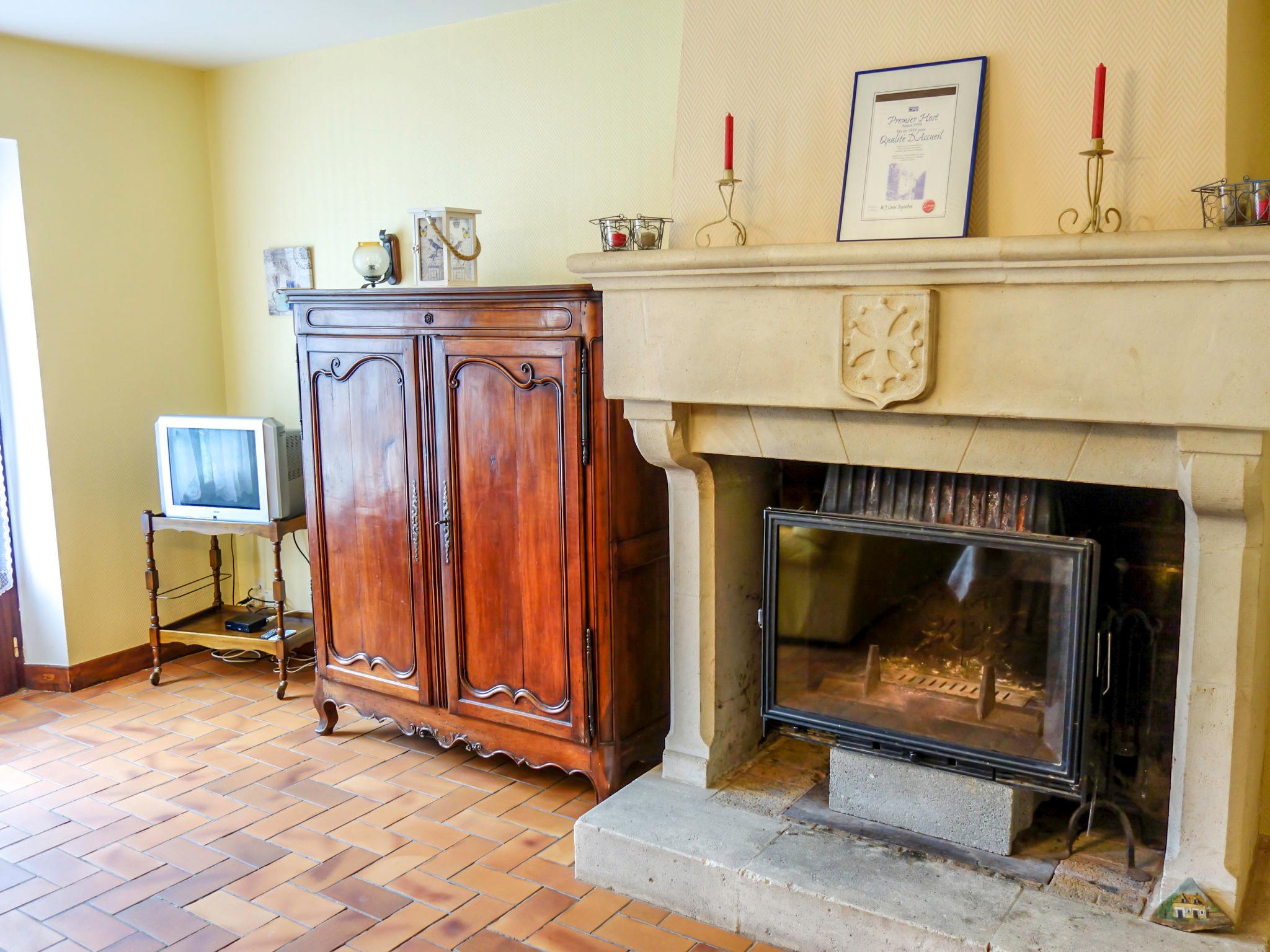 Photo 4 - Maison de 3 chambres à Salviac avec piscine privée et jardin