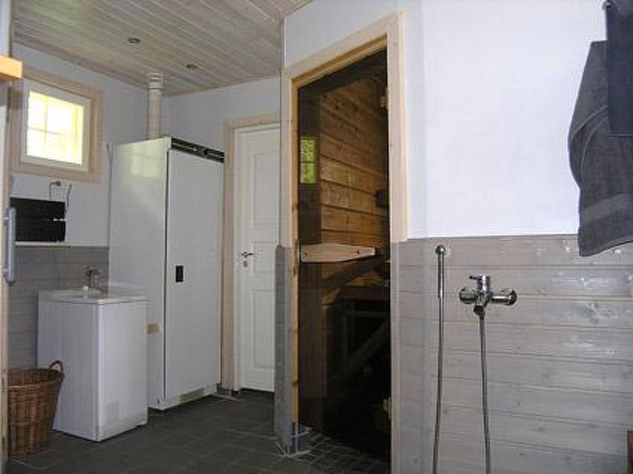 Foto 24 - Haus mit 2 Schlafzimmern in Lohja mit sauna