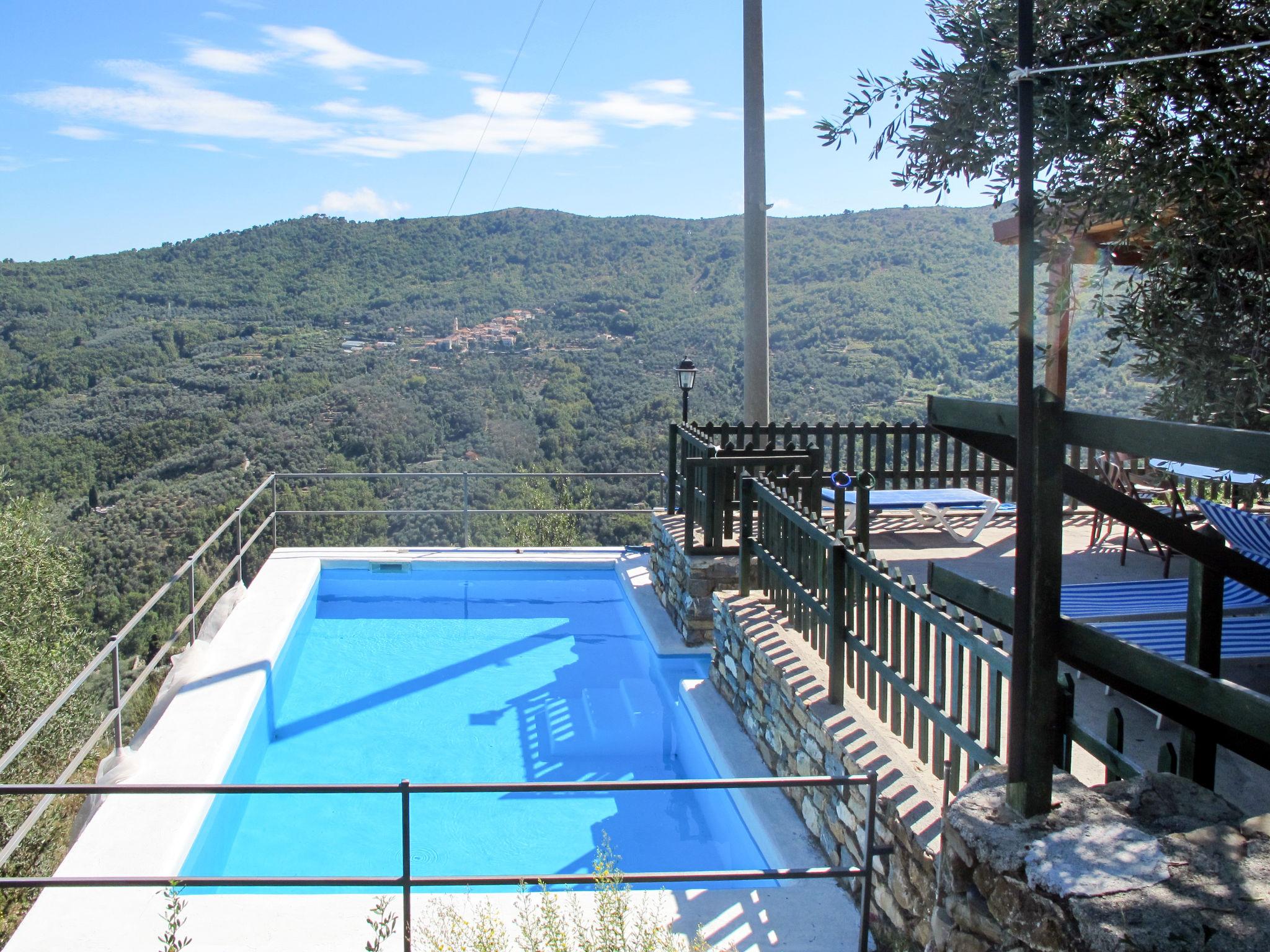 Photo 7 - 2 bedroom House in Pietrabruna with private pool and terrace