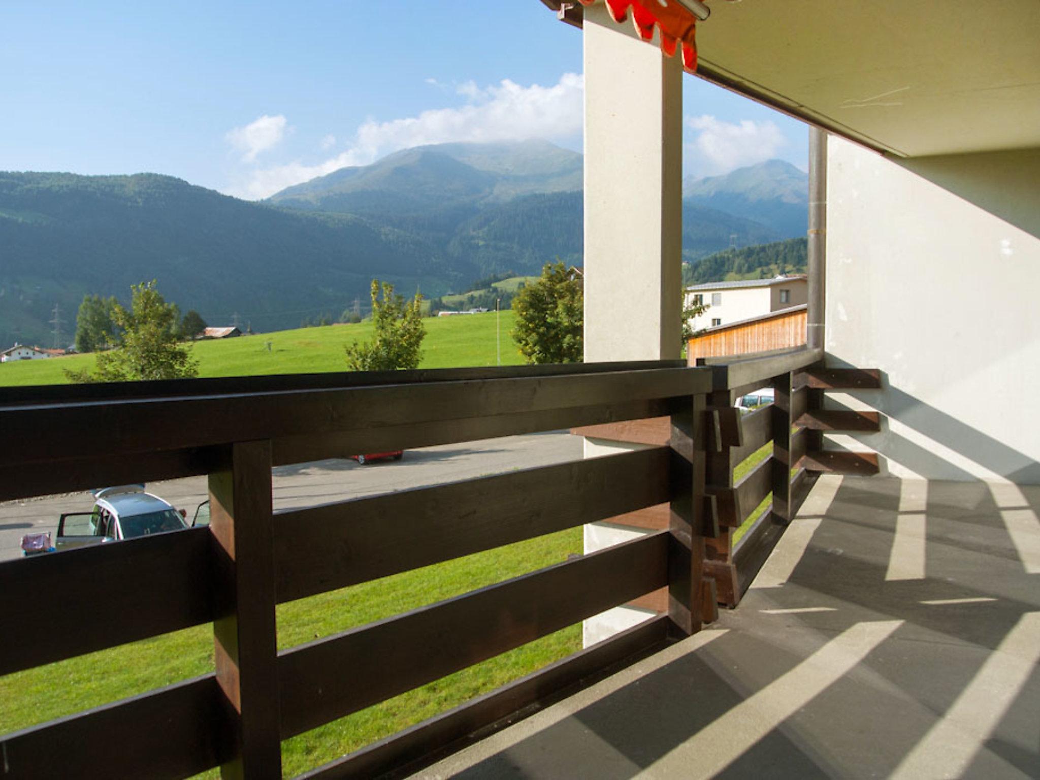 Photo 4 - Appartement de 2 chambres à Disentis/Mustér avec piscine et vues sur la montagne