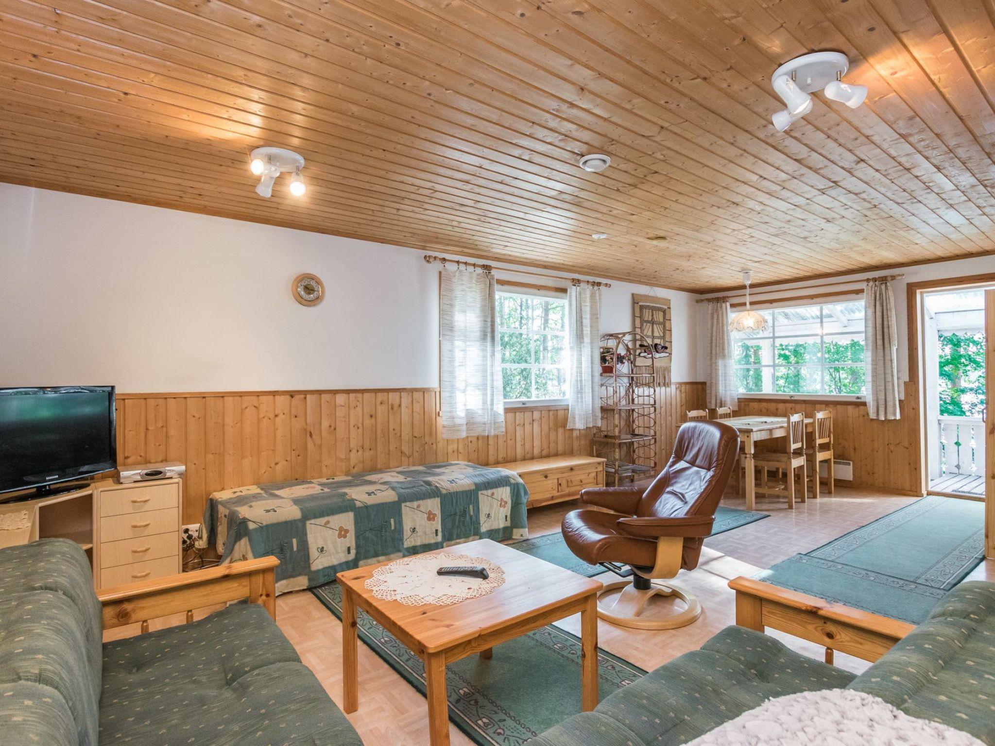 Photo 10 - 1 bedroom House in Parikkala with sauna