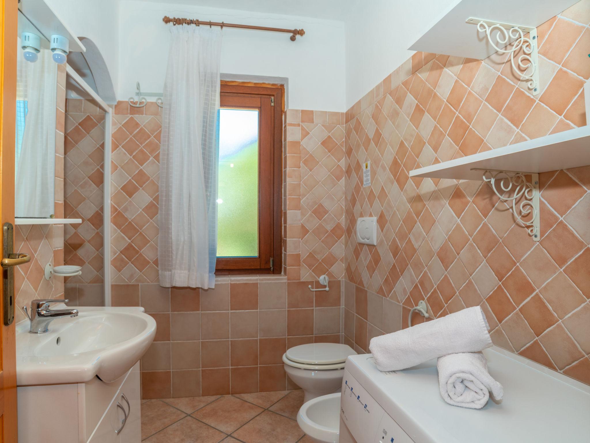 Photo 18 - 3 bedroom House in Golfo Aranci with private pool and sea view