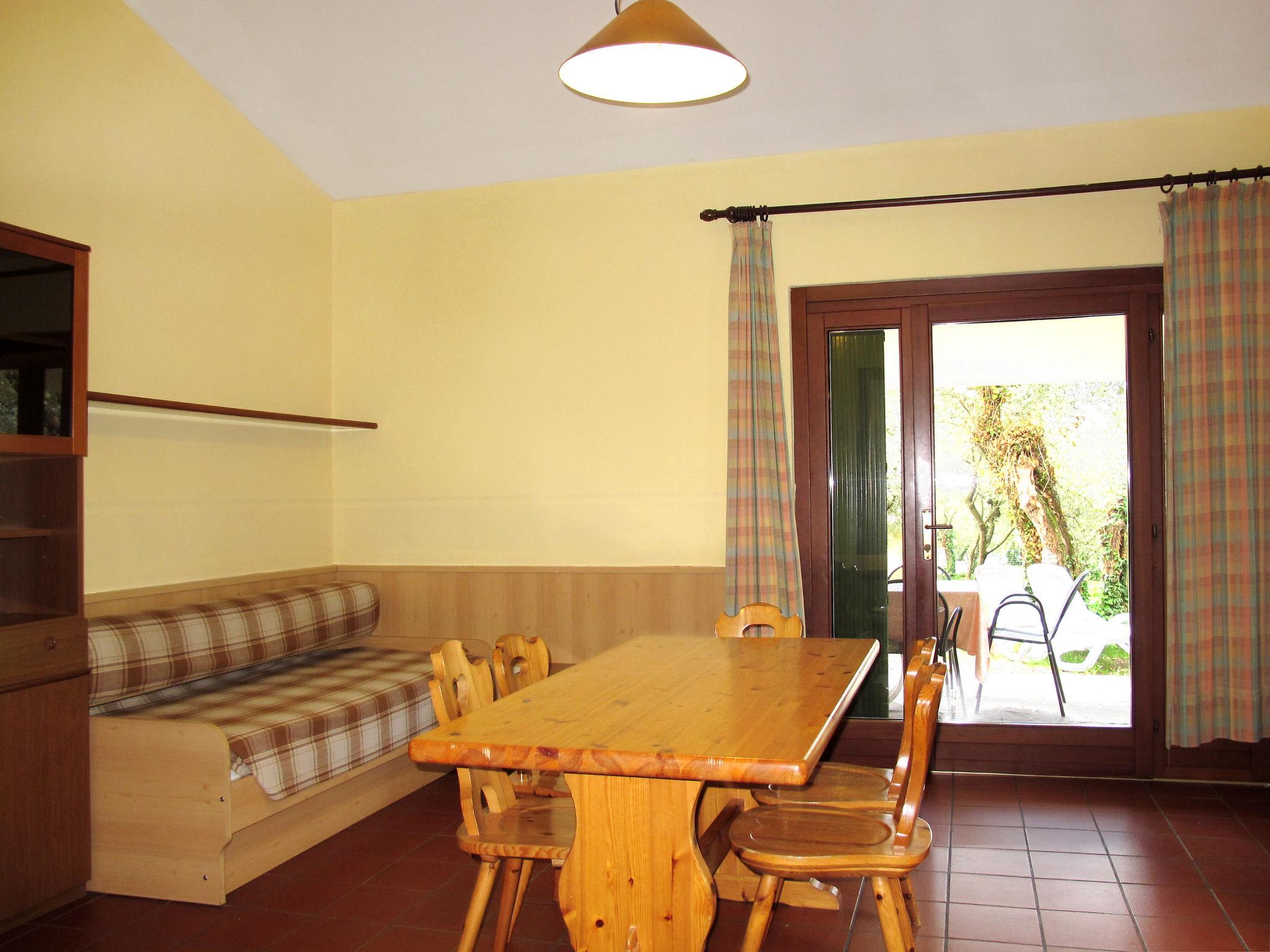 Photo 3 - 2 bedroom House in Garda with swimming pool and garden