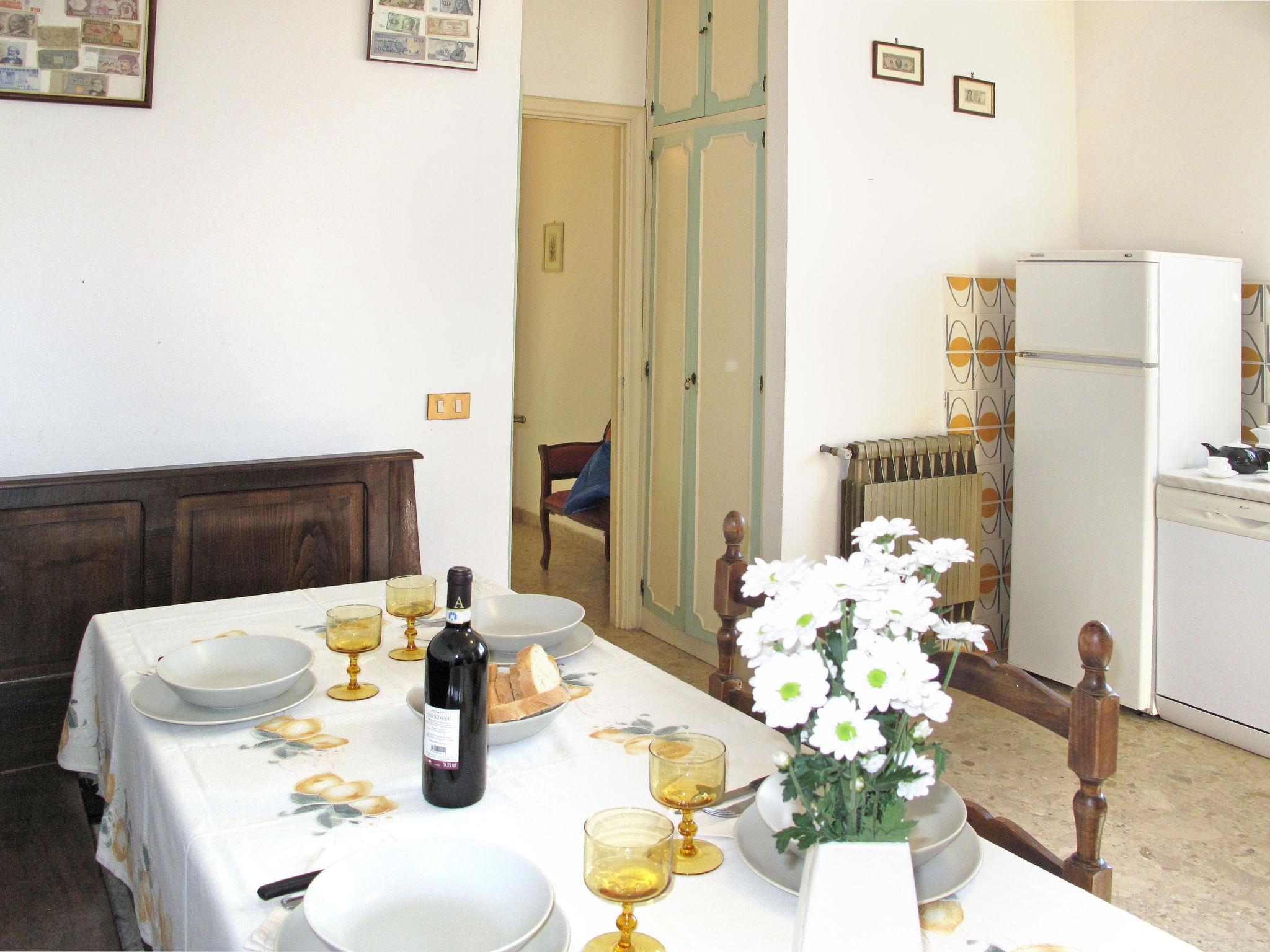 Photo 11 - 2 bedroom House in Massarosa with garden and terrace