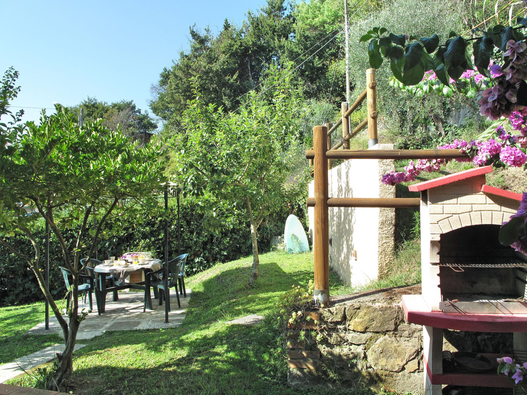 Photo 20 - Maison de 2 chambres à Massarosa avec jardin et terrasse