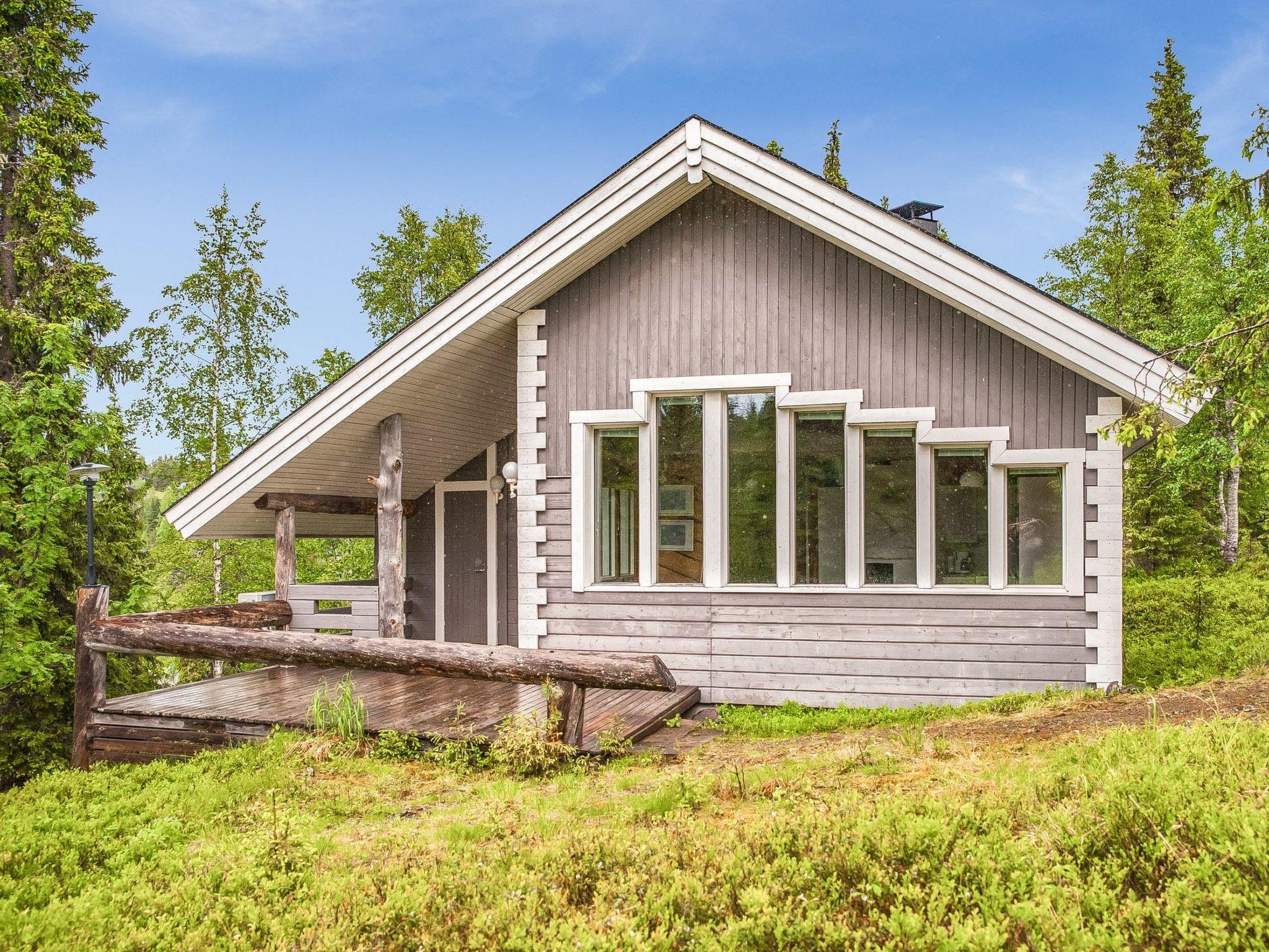 Foto 1 - Casa de 1 habitación en Kuusamo con sauna y vistas a la montaña