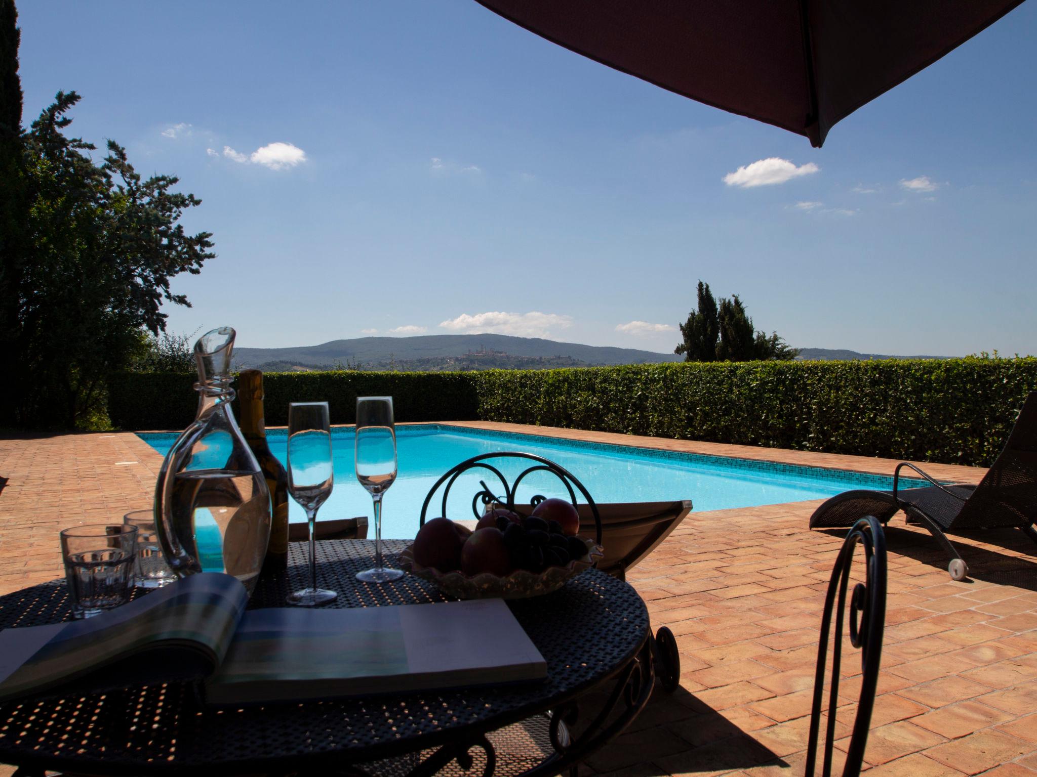Foto 3 - Casa de 4 quartos em San Gimignano com piscina privada e jardim