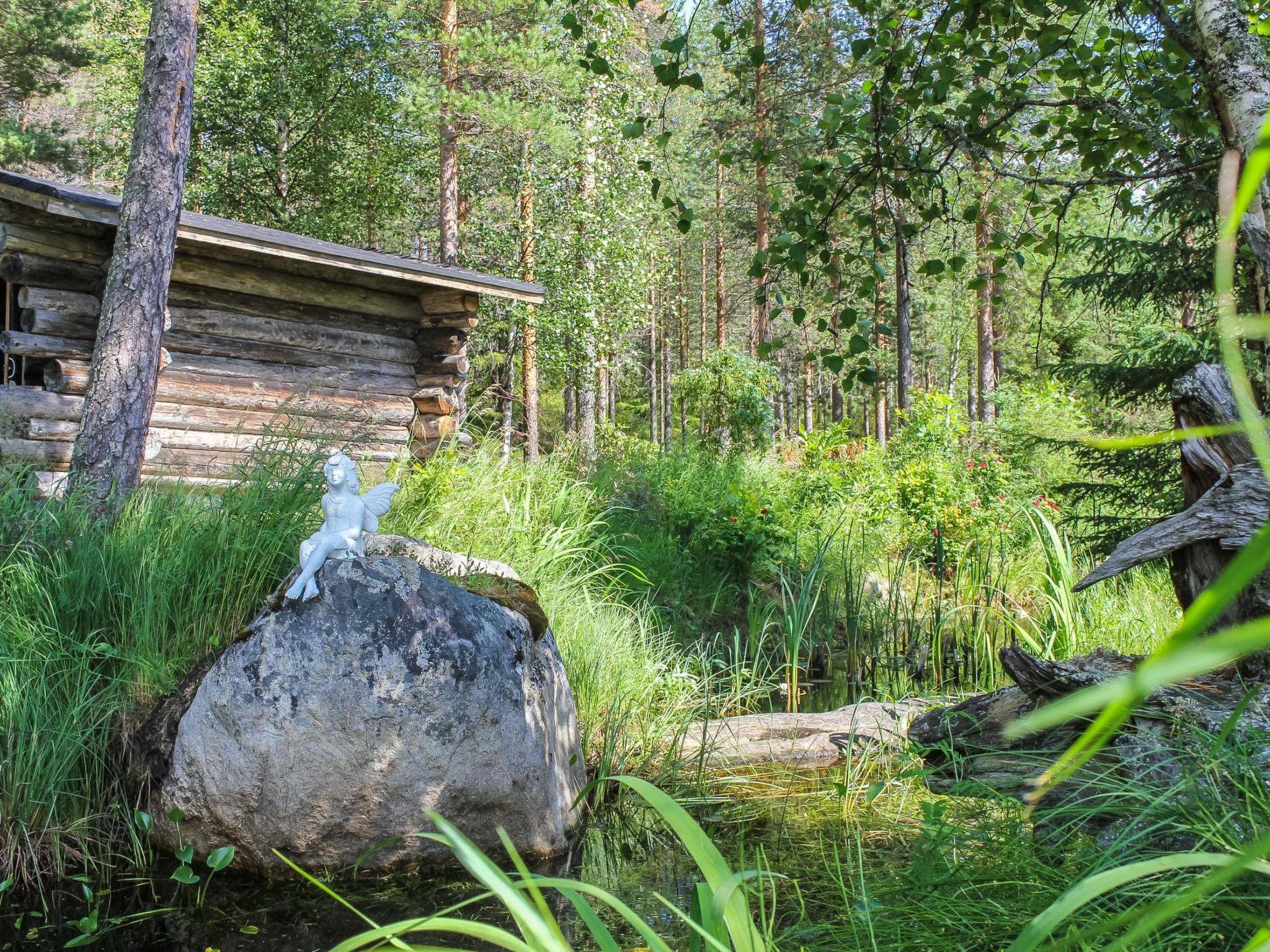 Foto 27 - Casa de 2 habitaciones en Kuhmo con sauna