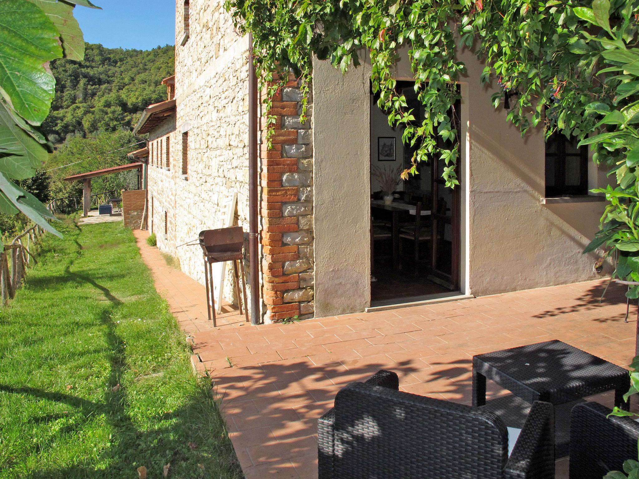 Foto 24 - Casa con 3 camere da letto a Monte Santa Maria Tiberina con piscina e terrazza