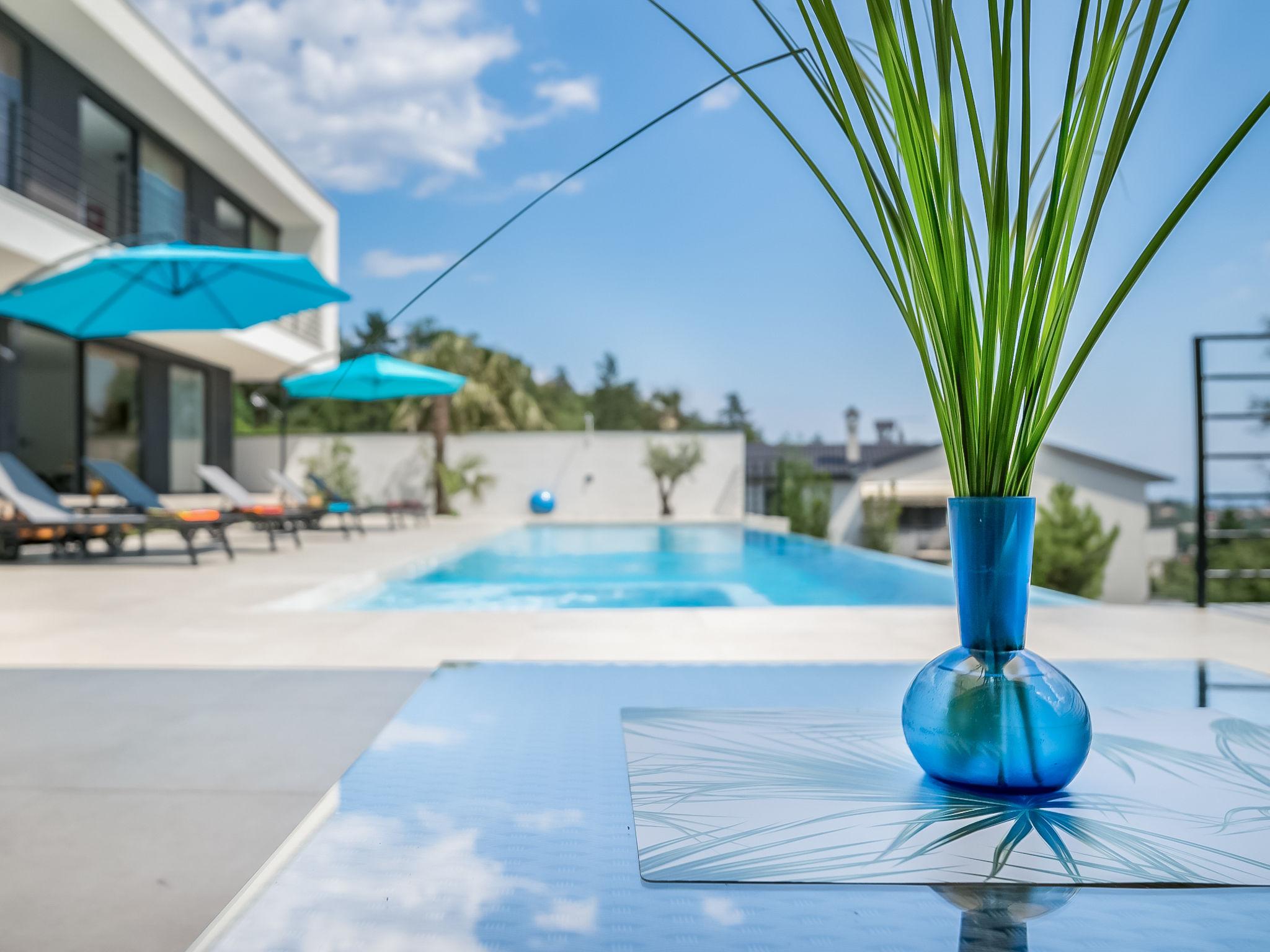 Foto 30 - Casa de 4 quartos em Kastav com piscina privada e terraço
