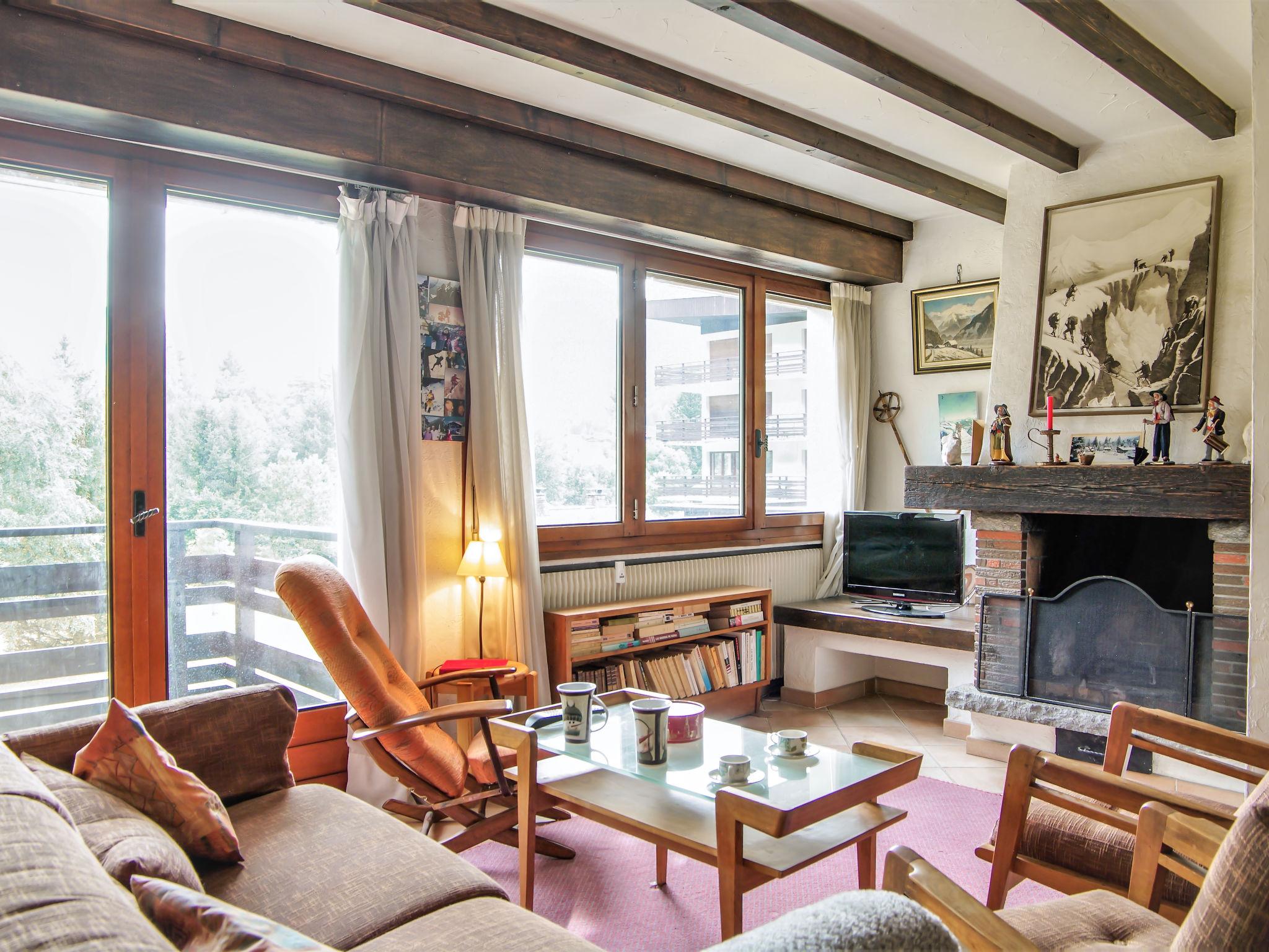 Photo 6 - 2 bedroom Apartment in Chamonix-Mont-Blanc with mountain view