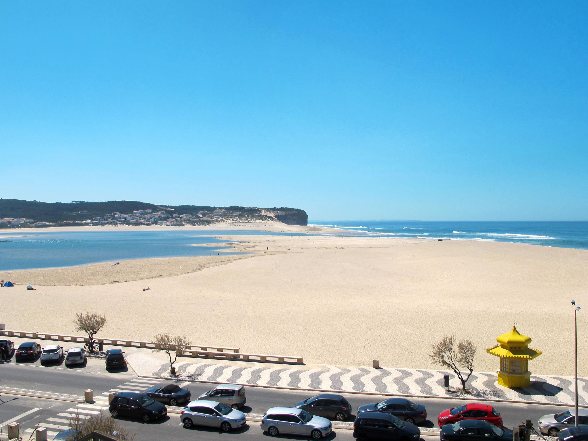 Foto 17 - Appartamento con 3 camere da letto a Caldas da Rainha con piscina e vista mare