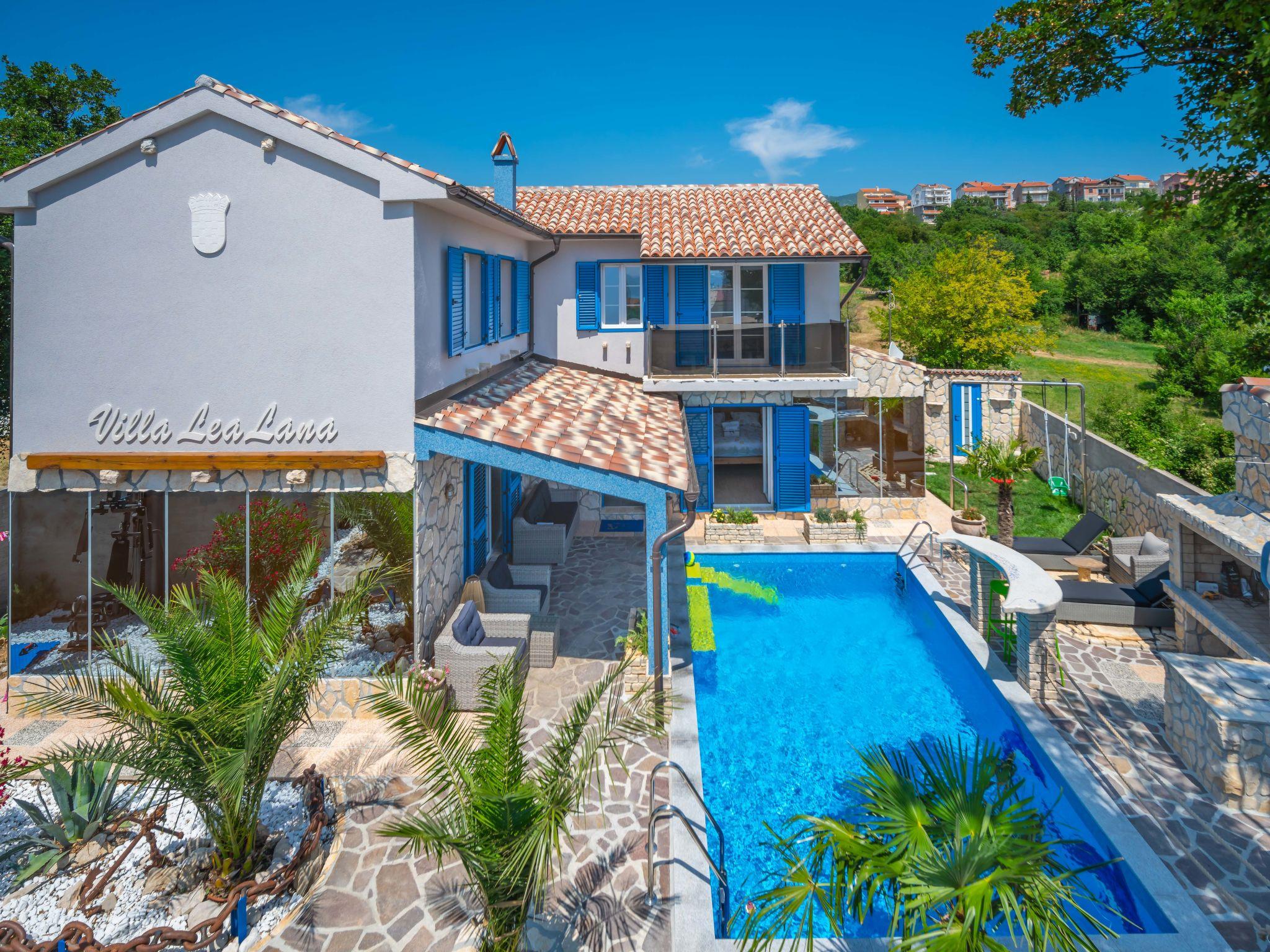 Photo 15 - 4 bedroom House in Novi Vinodolski with private pool and sea view