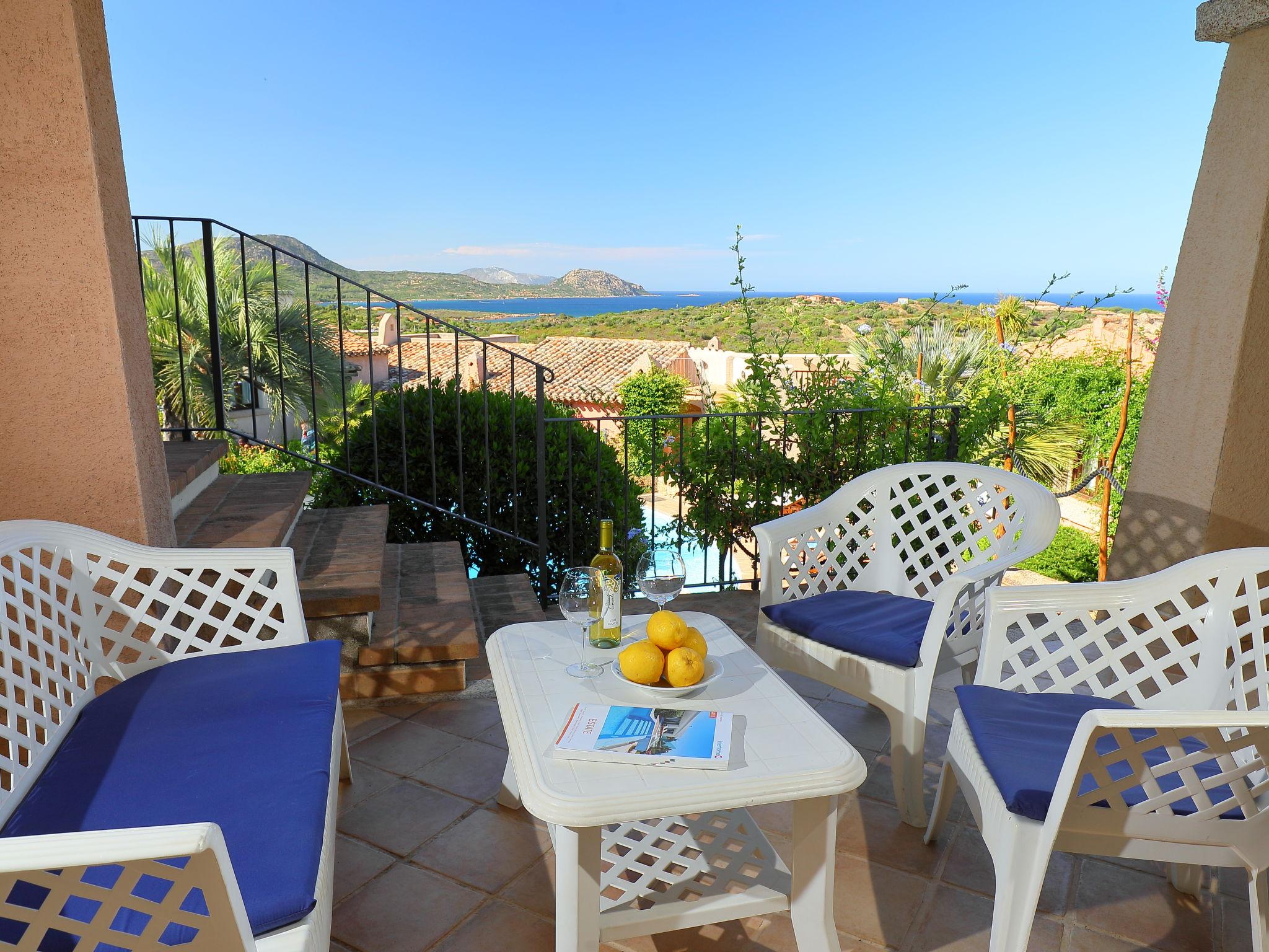 Foto 18 - Haus mit 2 Schlafzimmern in Loiri Porto San Paolo mit schwimmbad und blick aufs meer