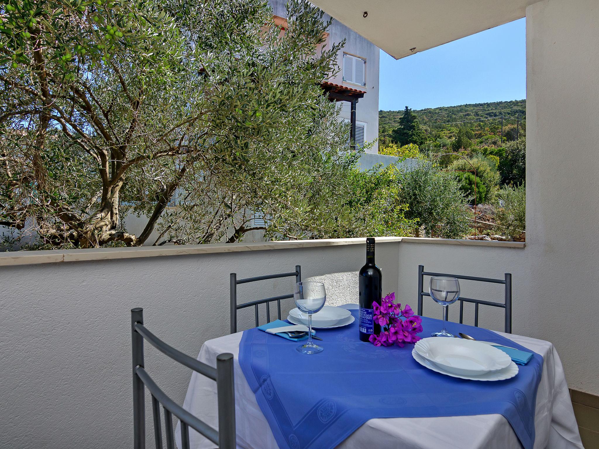 Foto 1 - Appartamento a Jelsa con terrazza e vista mare