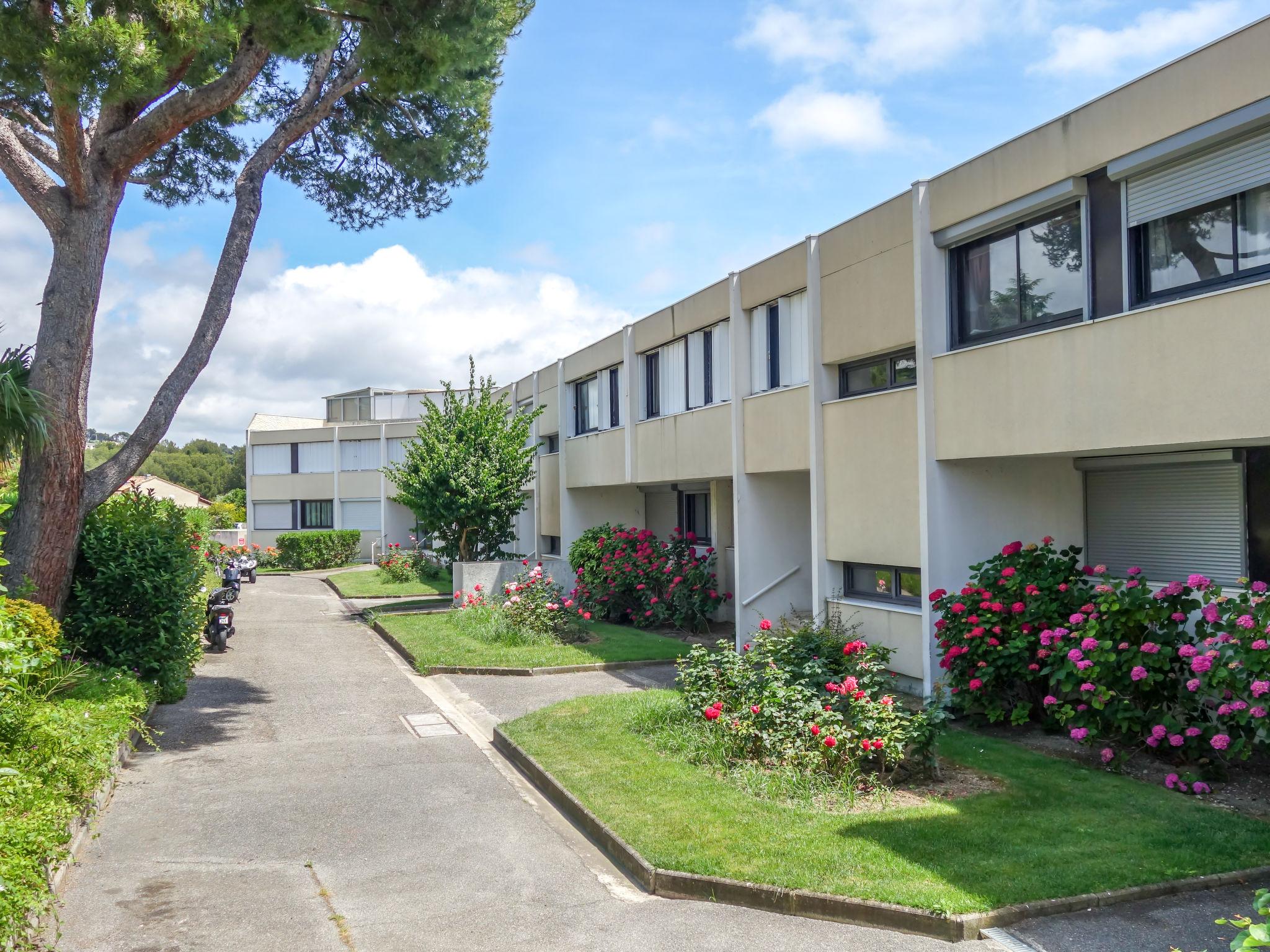 Photo 24 - Appartement de 2 chambres à La Ciotat avec terrasse et vues à la mer